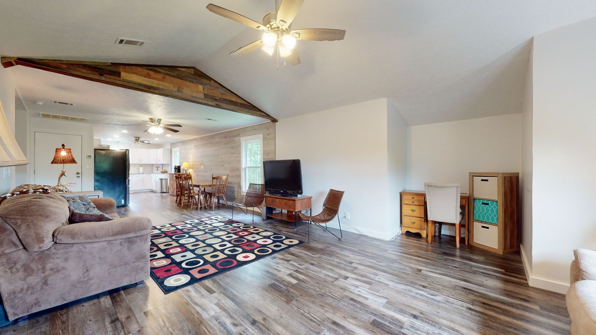 2636 Leeville Rd