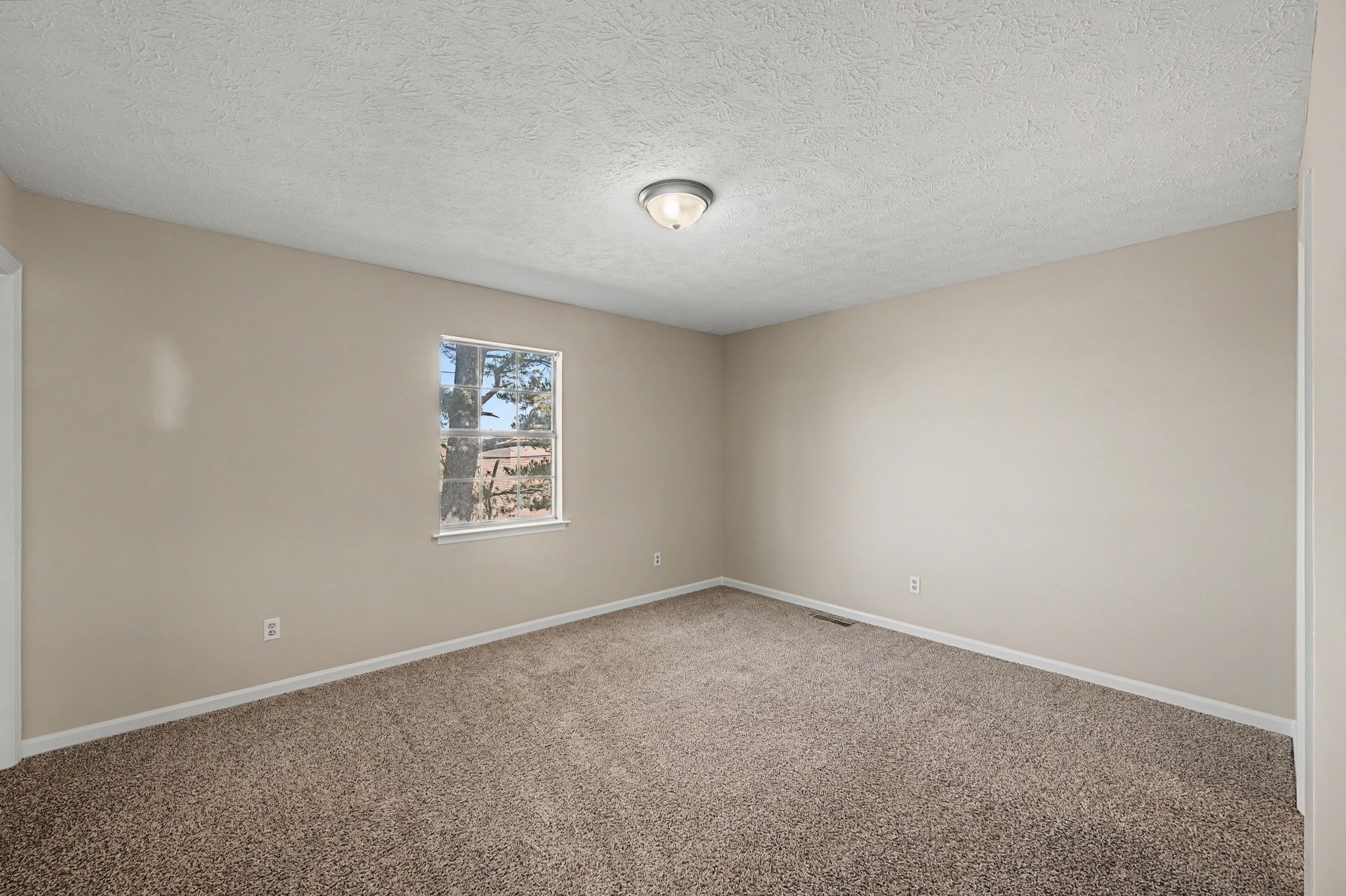 116 Beech Forge Dr