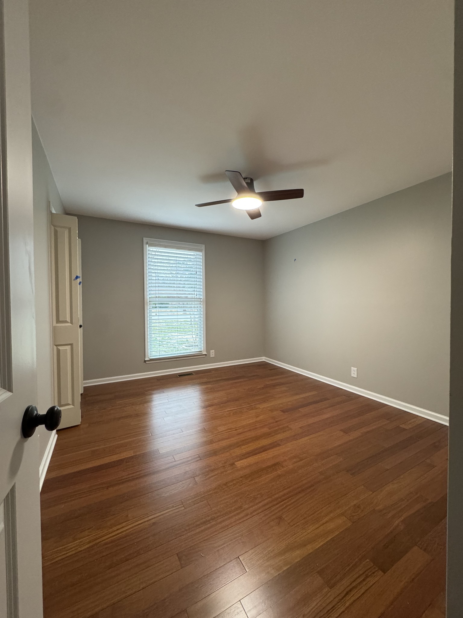 545 Springmont Blvd