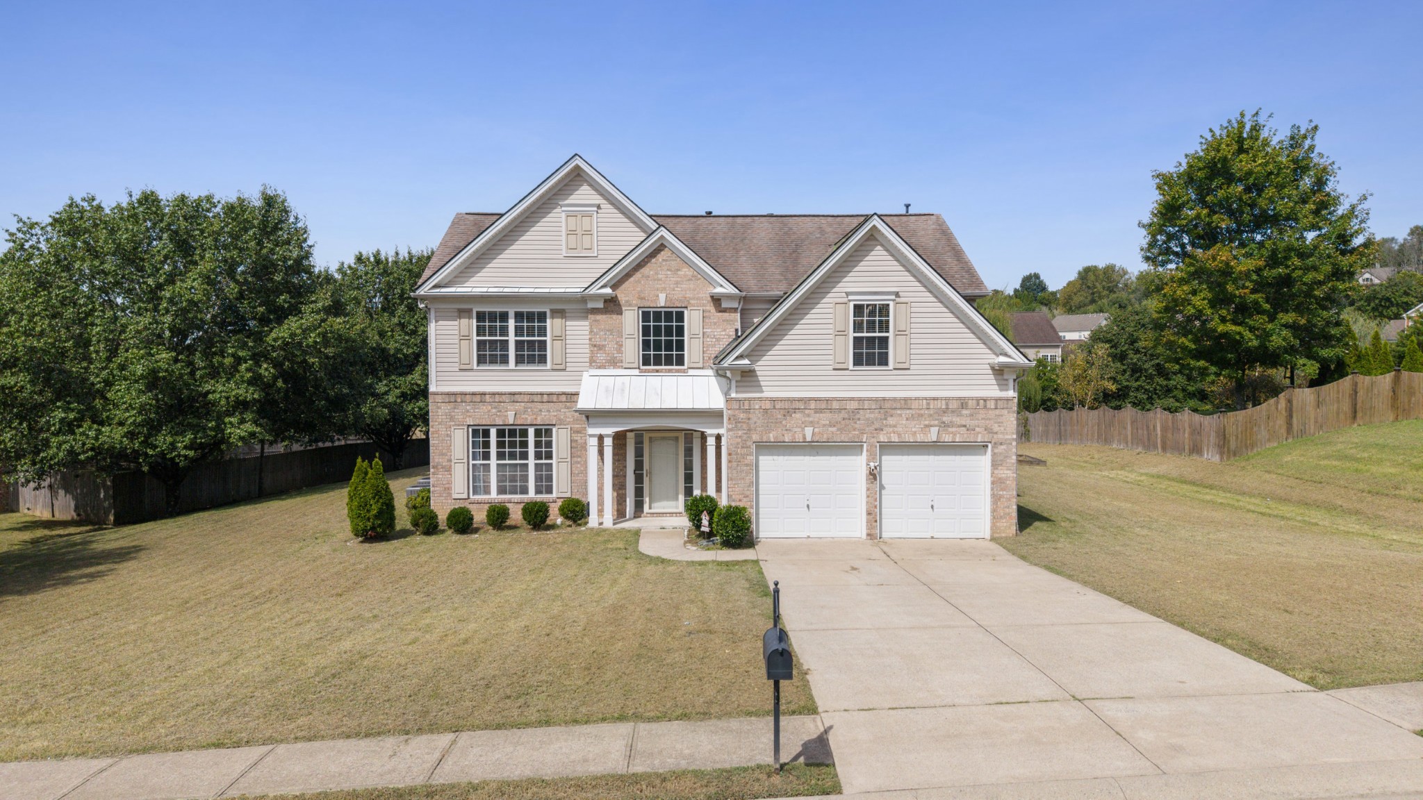 1671 W Wilson Blvd