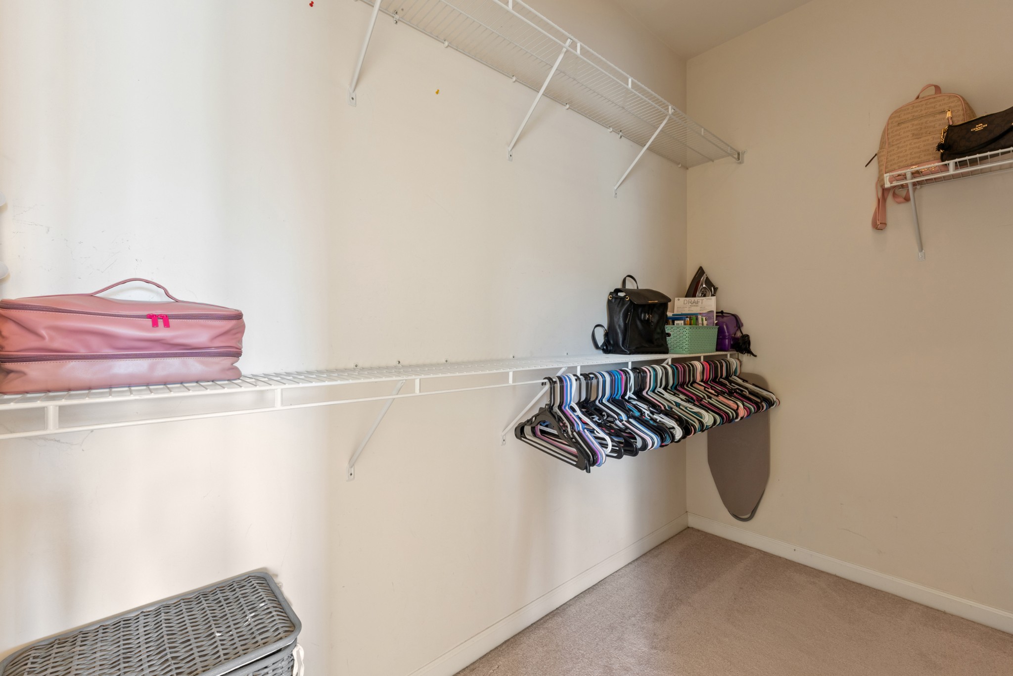 1671 W Wilson Blvd