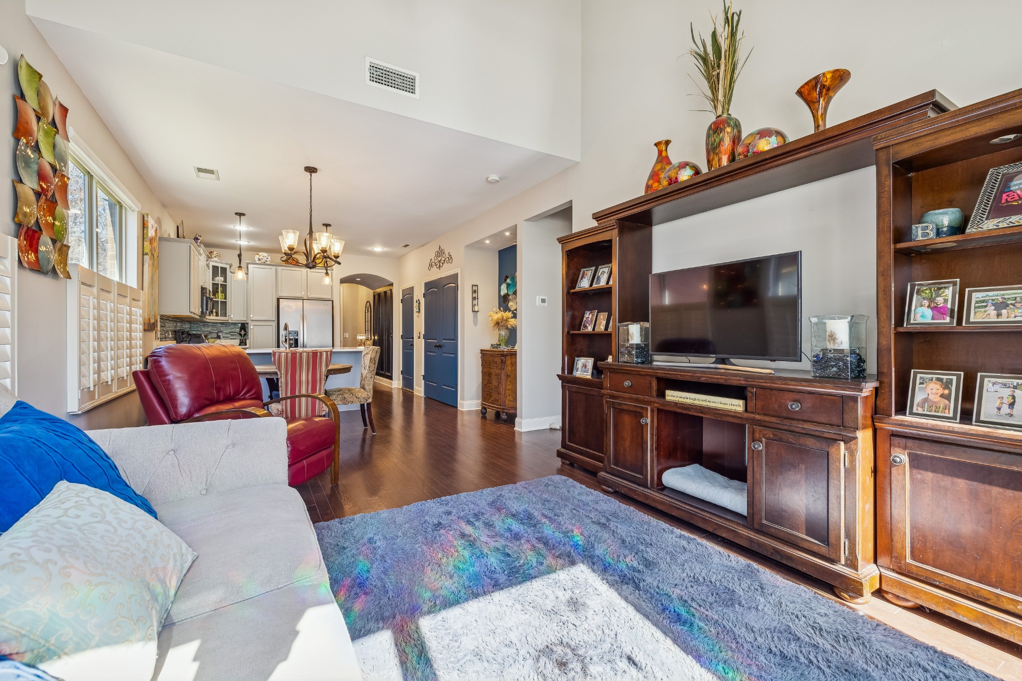 323 Windgrove Ter