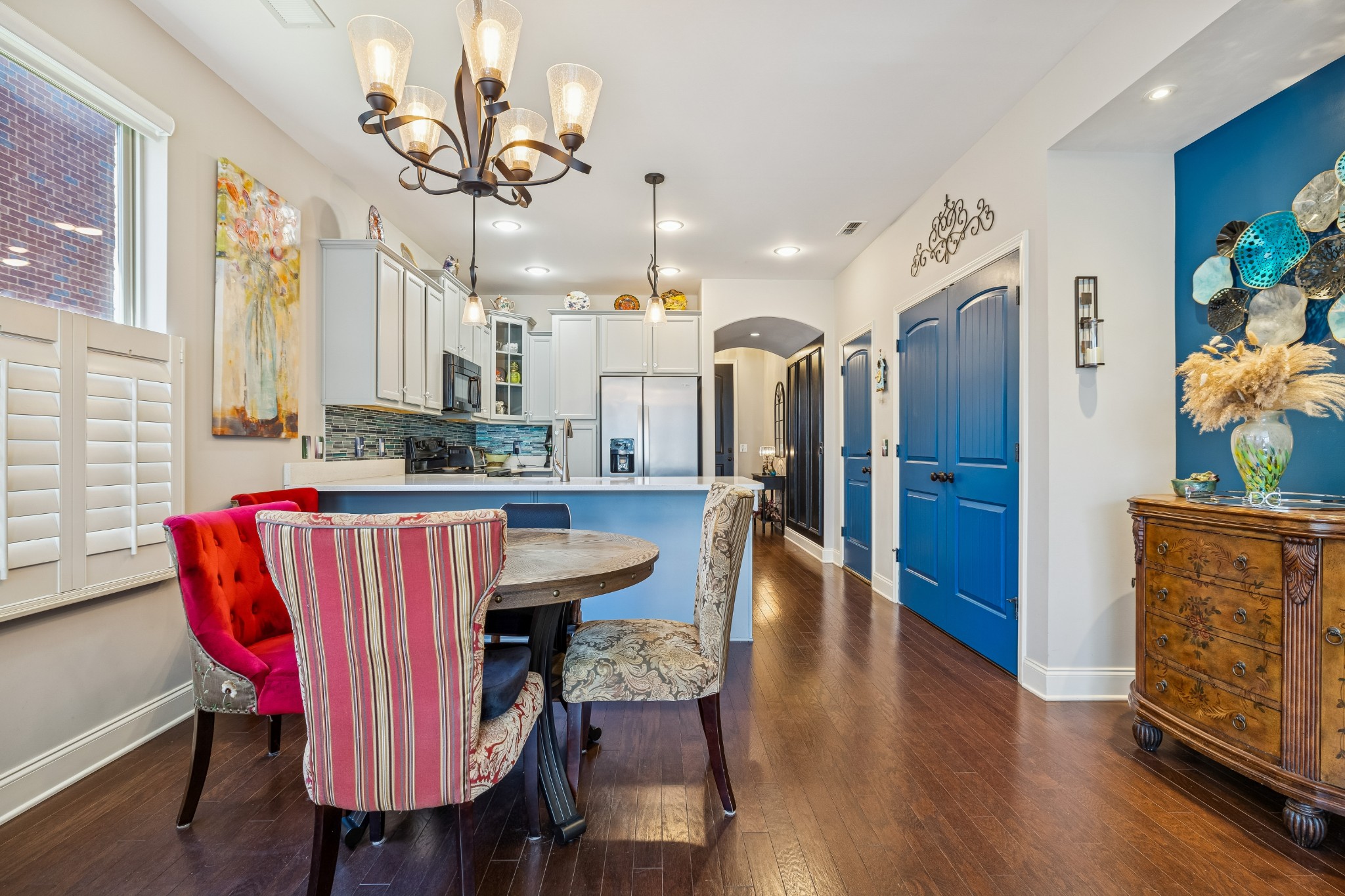 323 Windgrove Ter