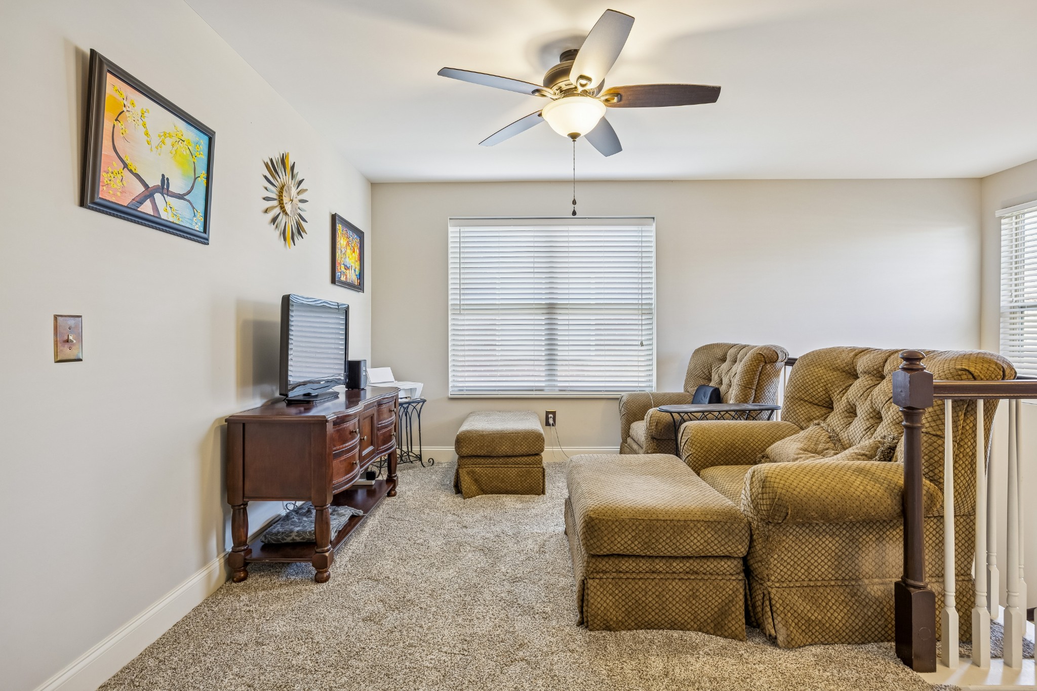 323 Windgrove Ter
