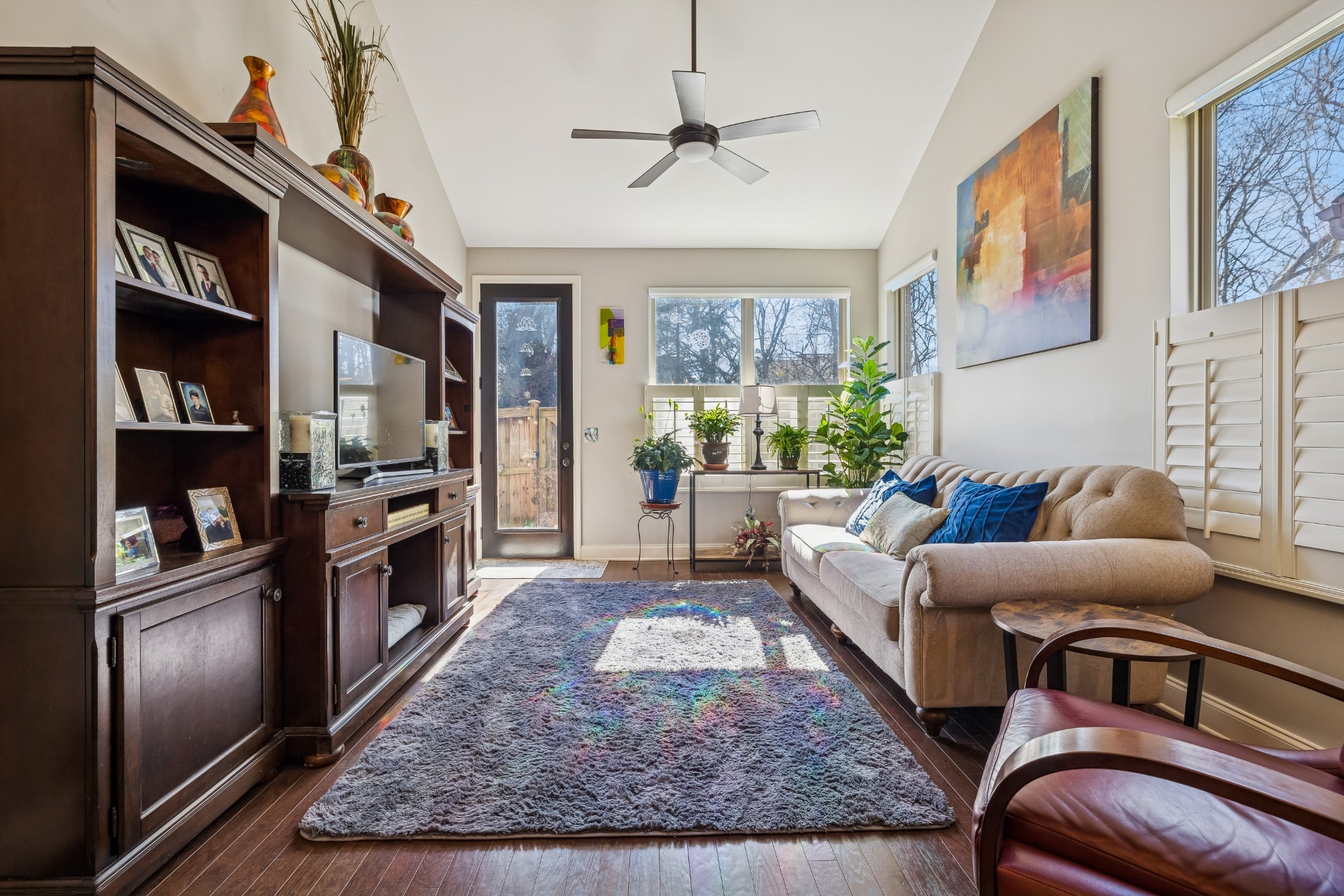 323 Windgrove Ter