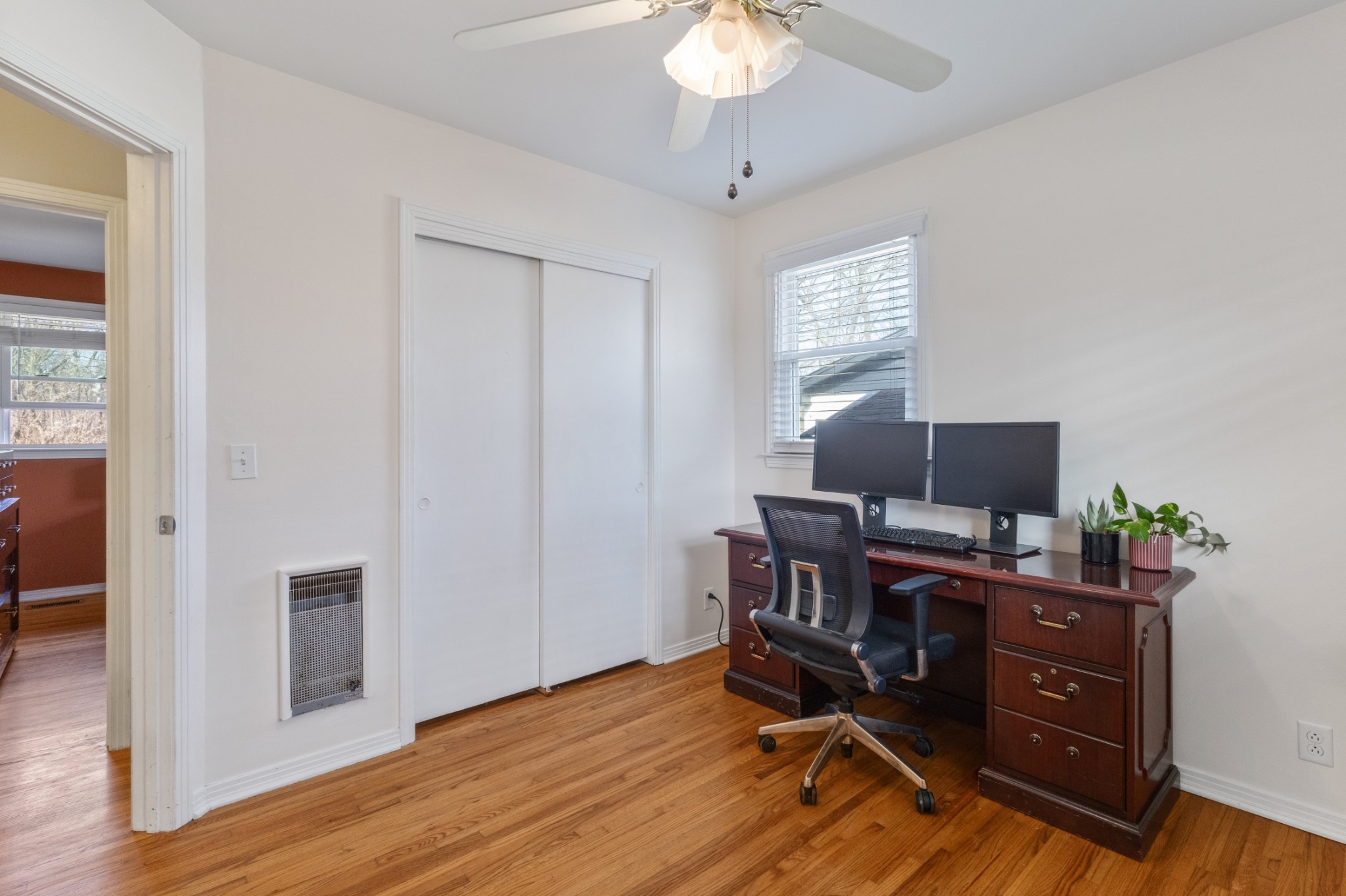 327 Dinwiddie Dr
