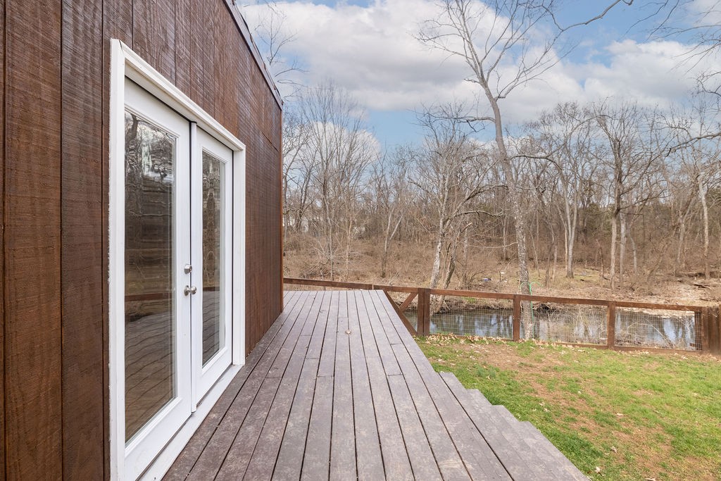 327 Dinwiddie Dr