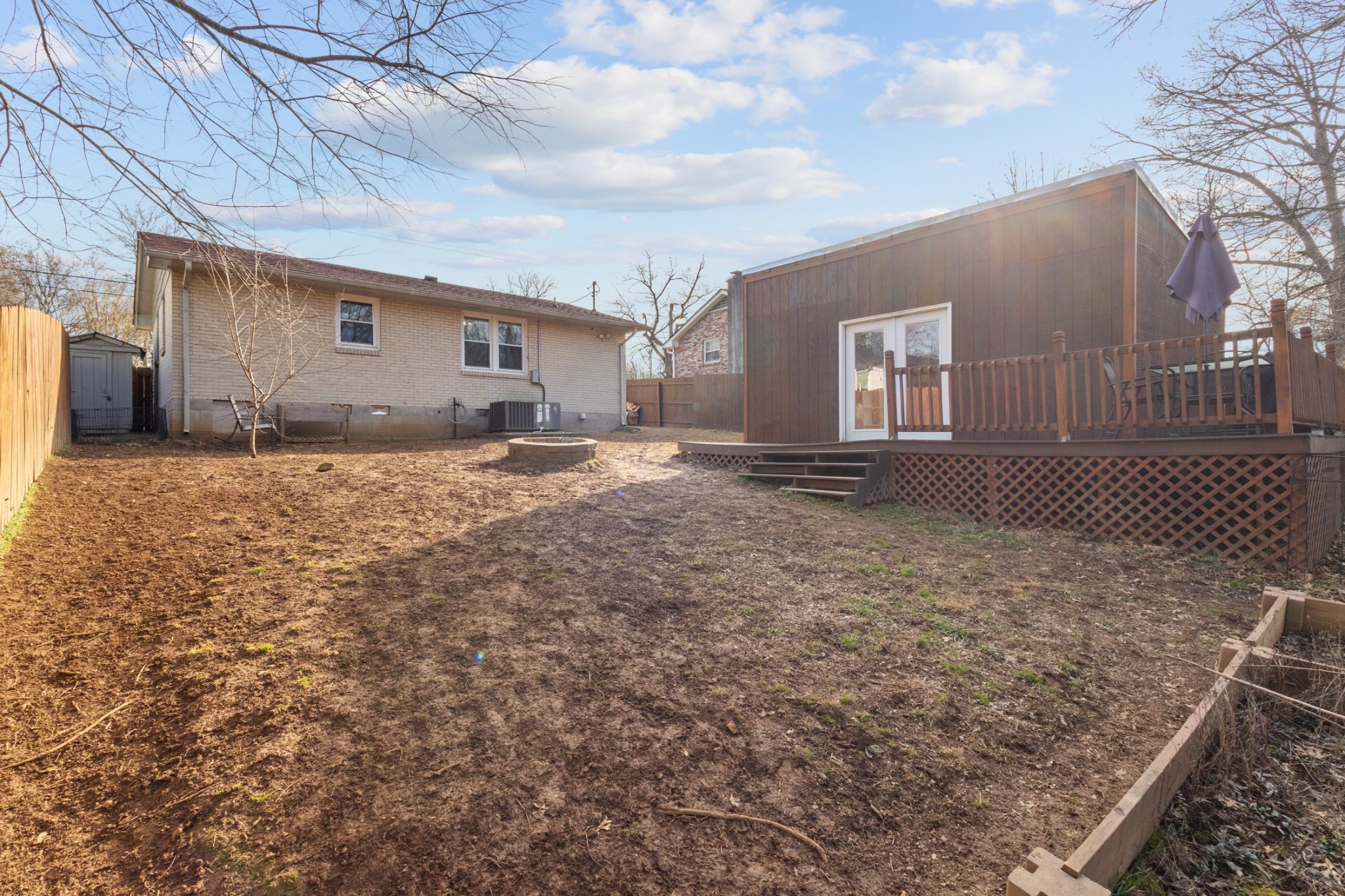 327 Dinwiddie Dr