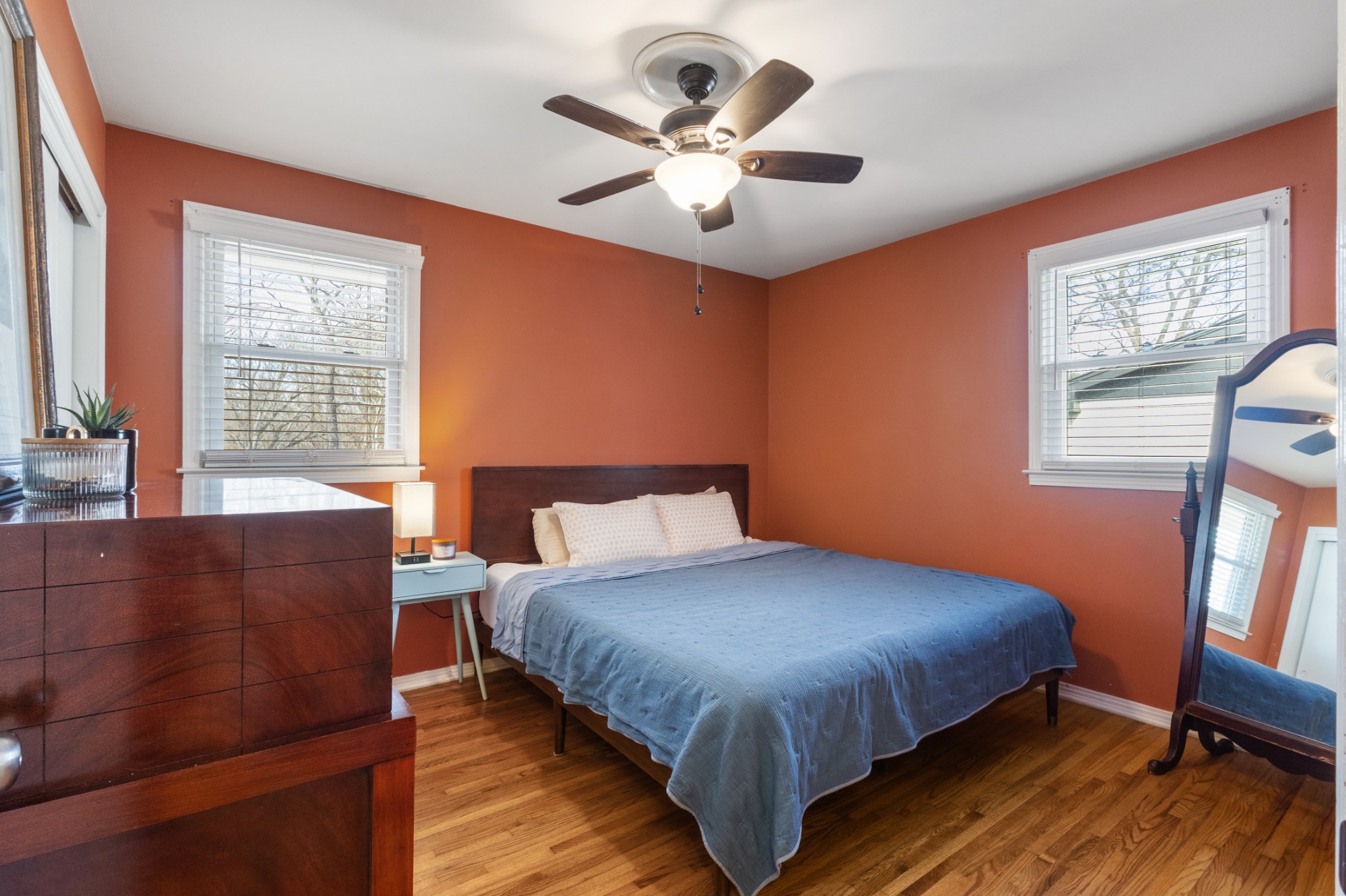 327 Dinwiddie Dr