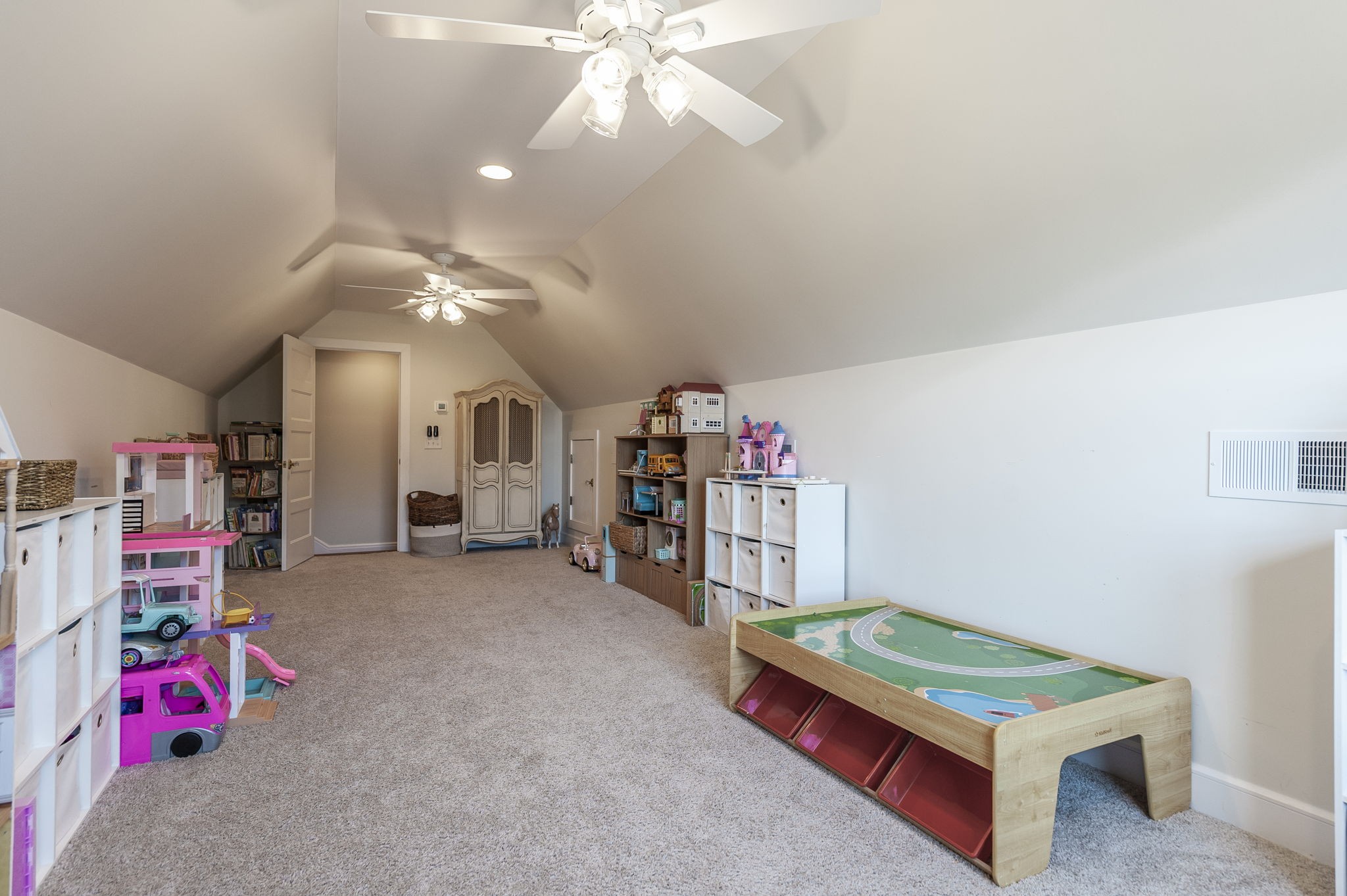 1034 Maple Hill Rd