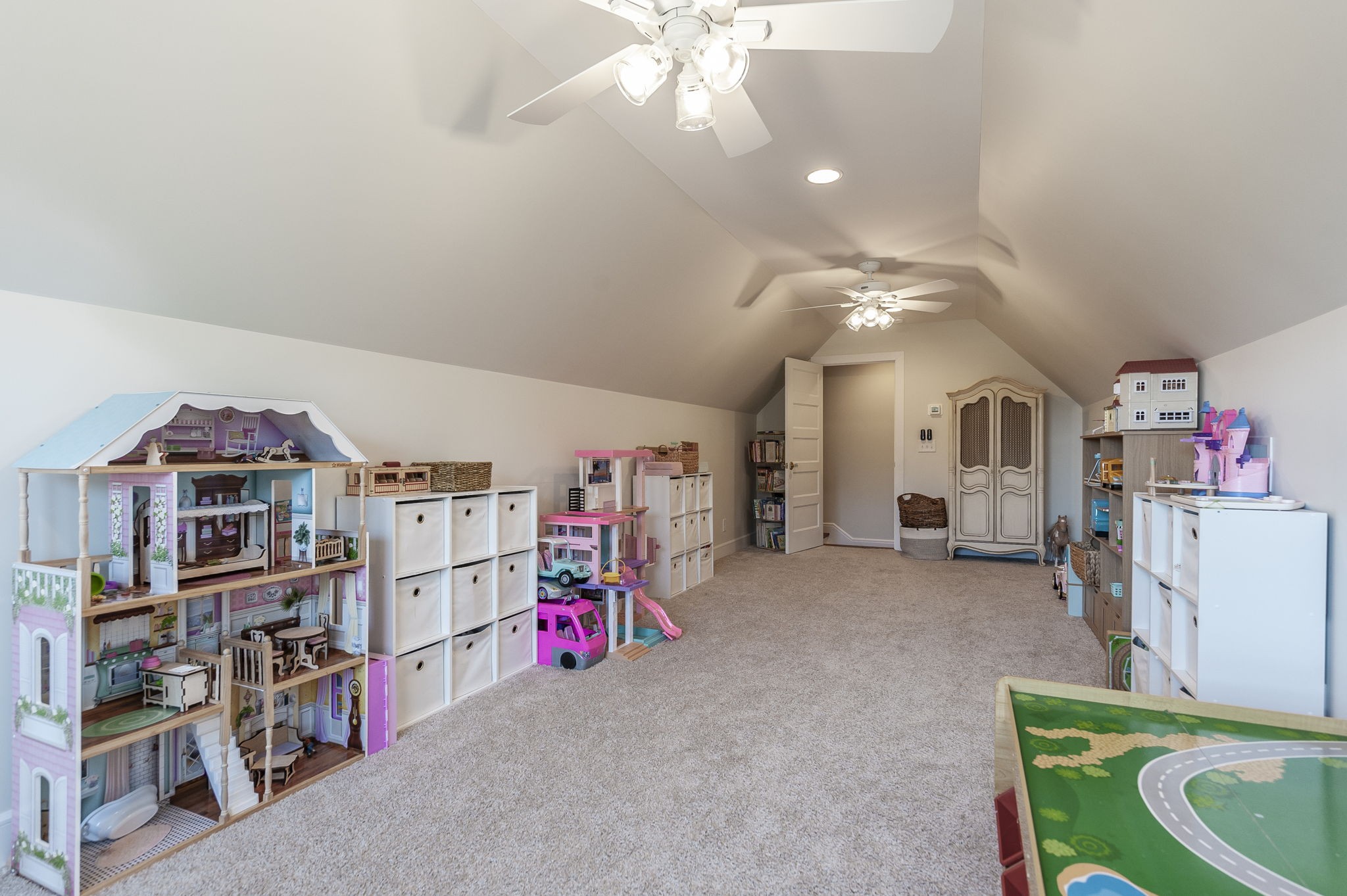 1034 Maple Hill Rd
