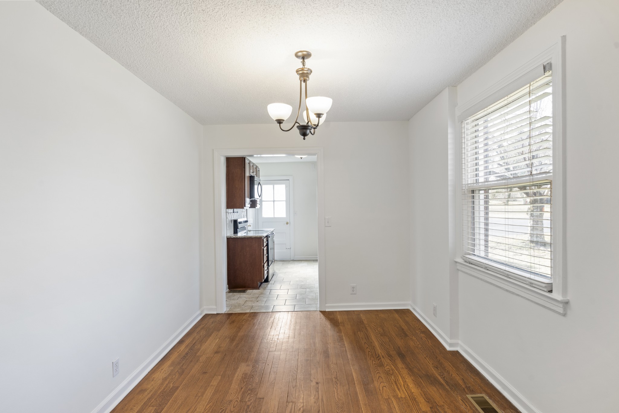 203 Fairway Dr