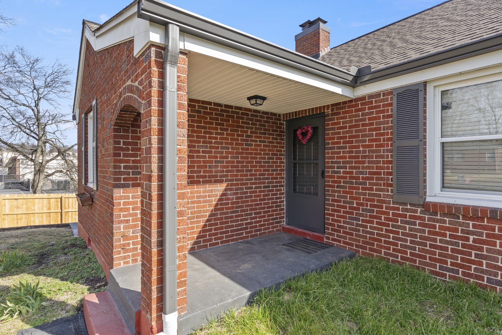 203 Fairway Dr