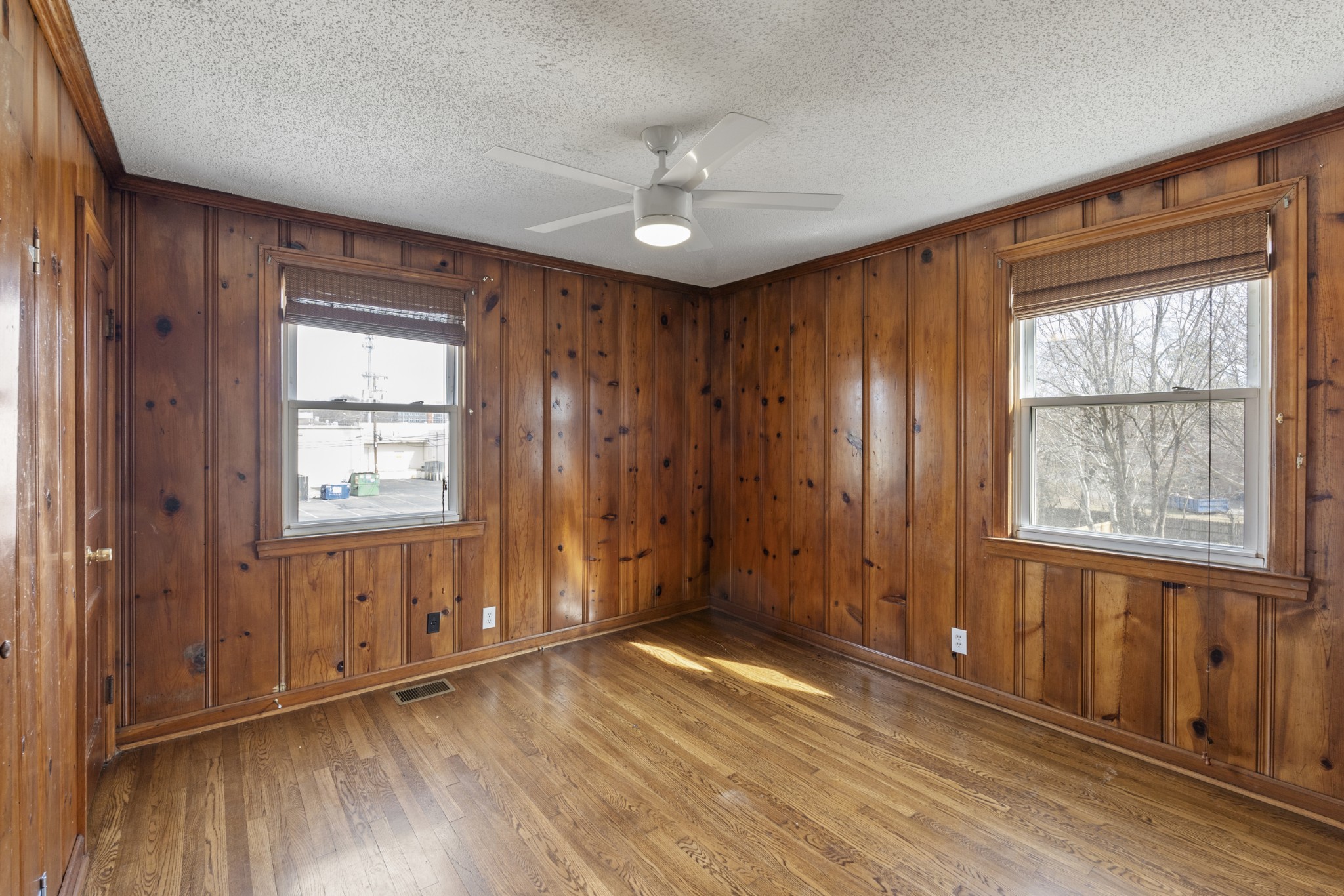 203 Fairway Dr