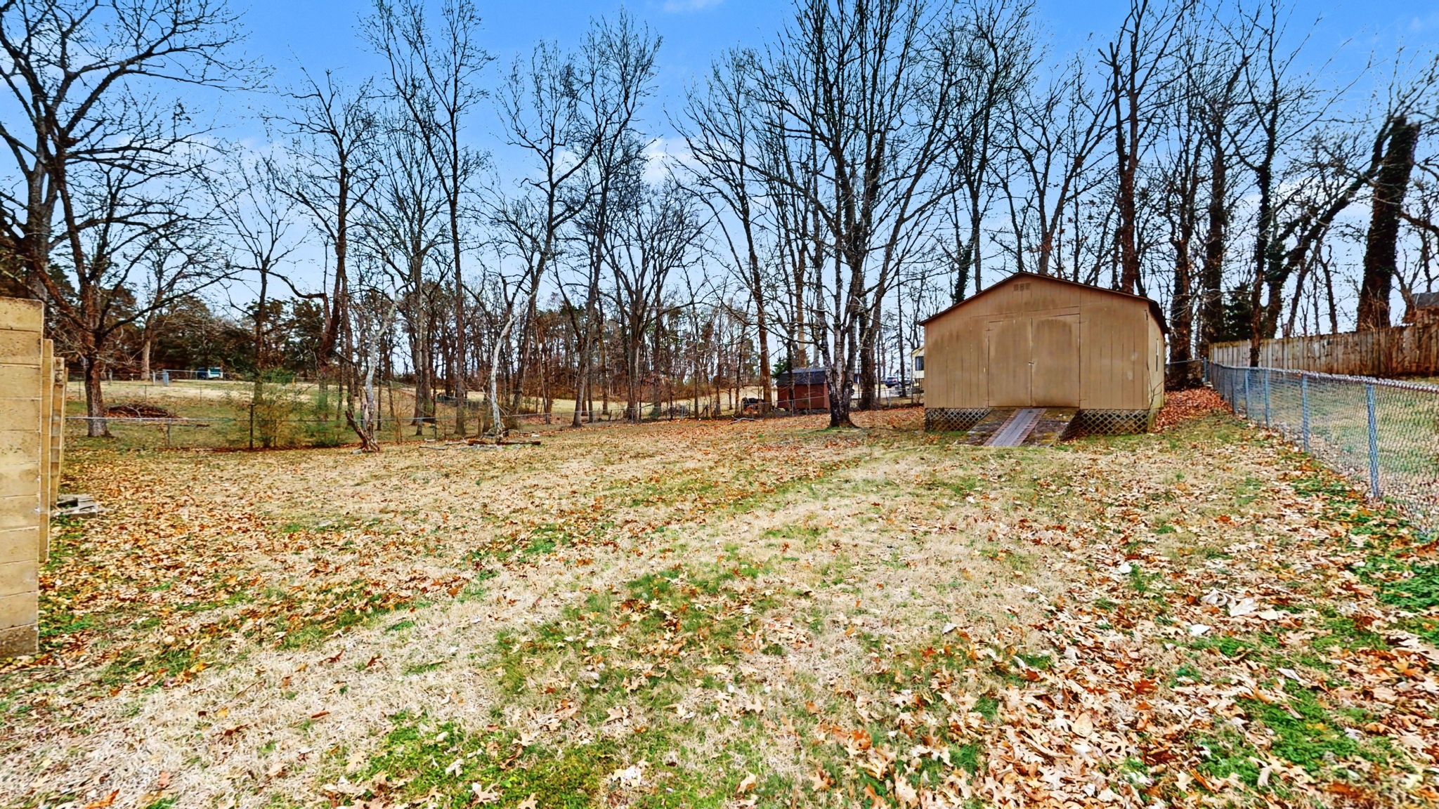 1618 Woodside Dr