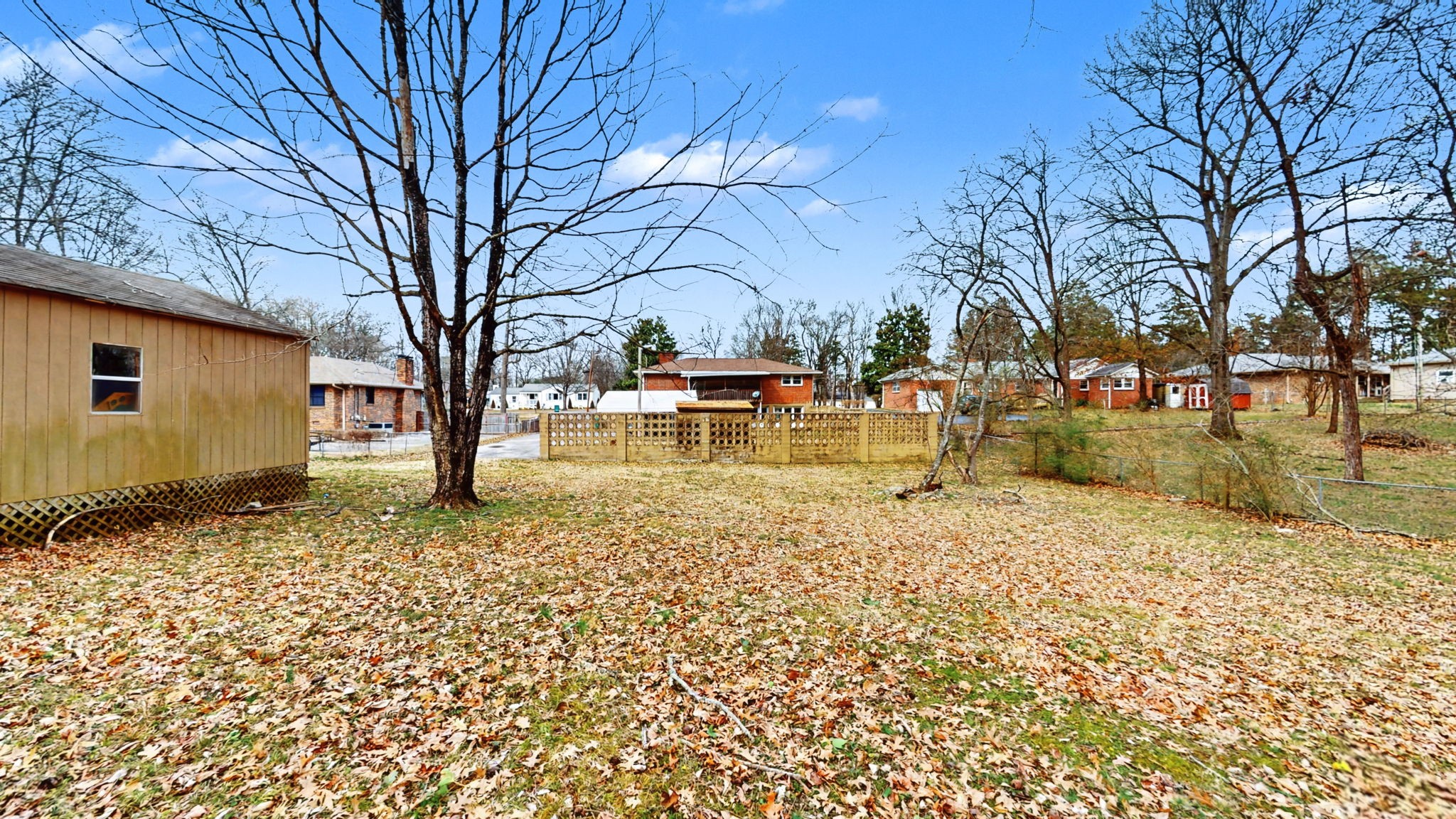 1618 Woodside Dr