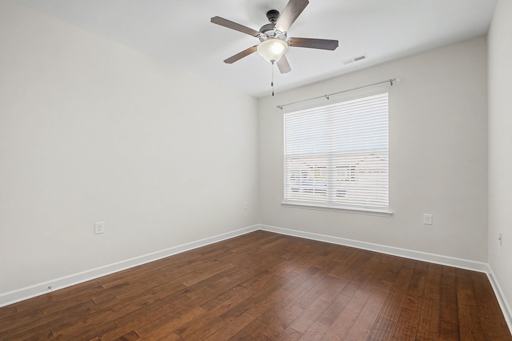 4590 Boxcroft Cir