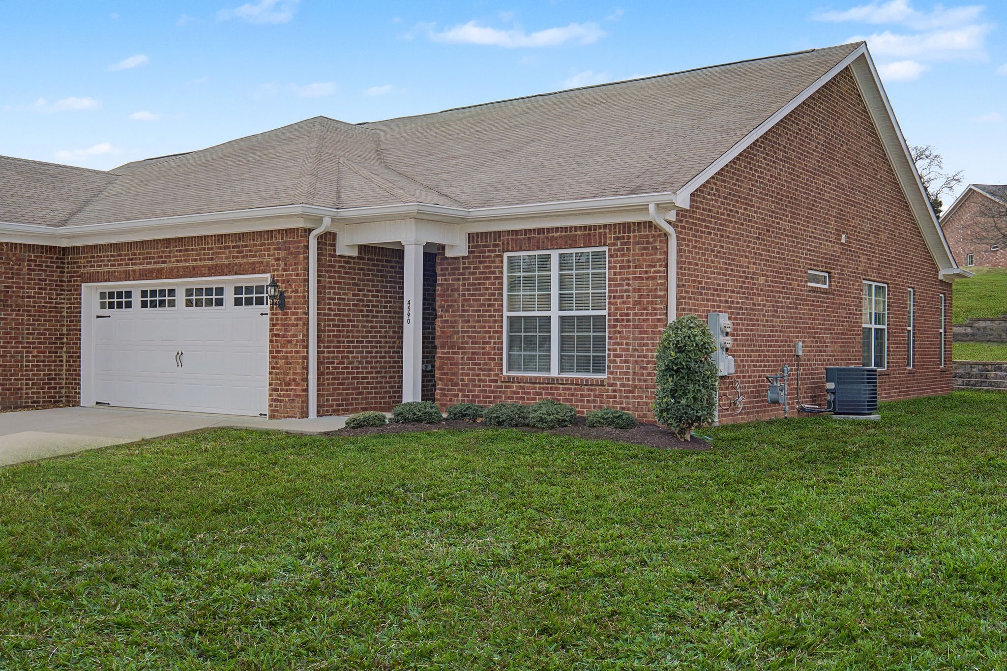 4590 Boxcroft Cir