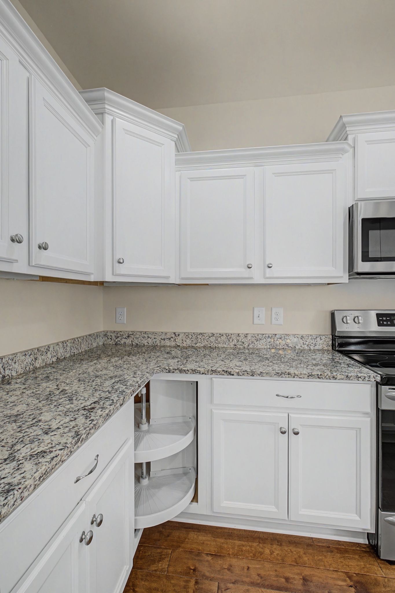 4590 Boxcroft Cir