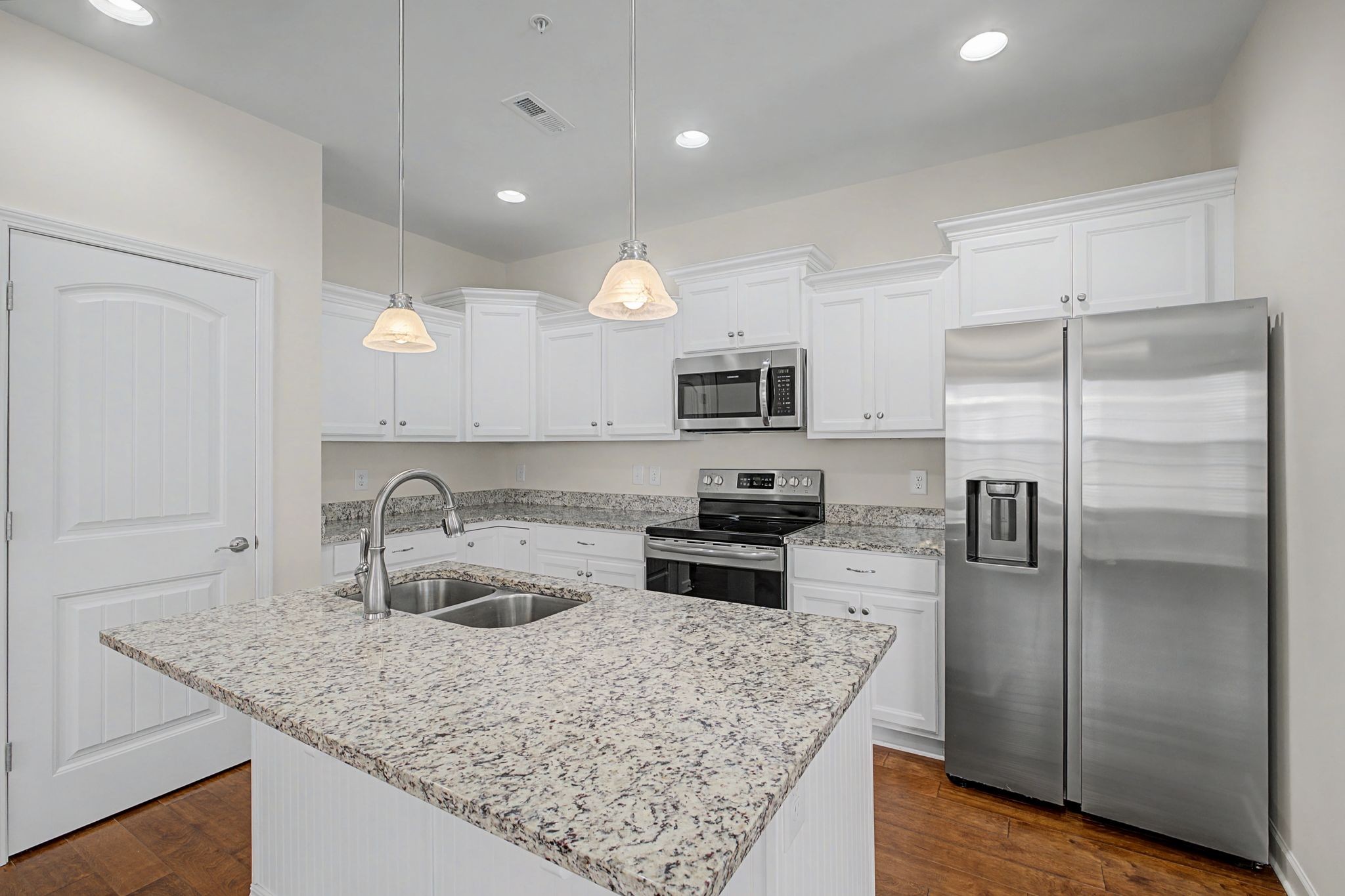 4590 Boxcroft Cir