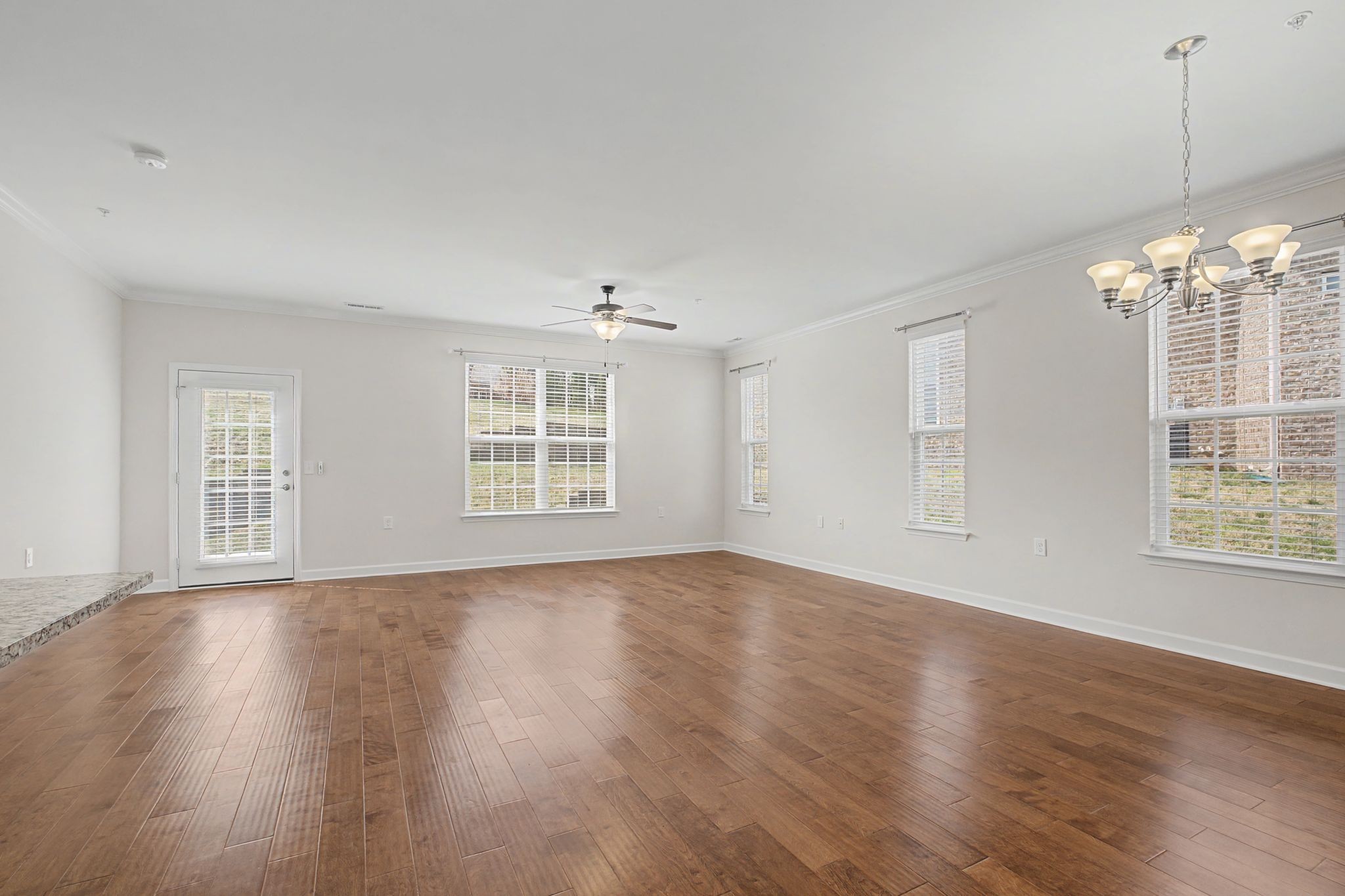 4590 Boxcroft Cir