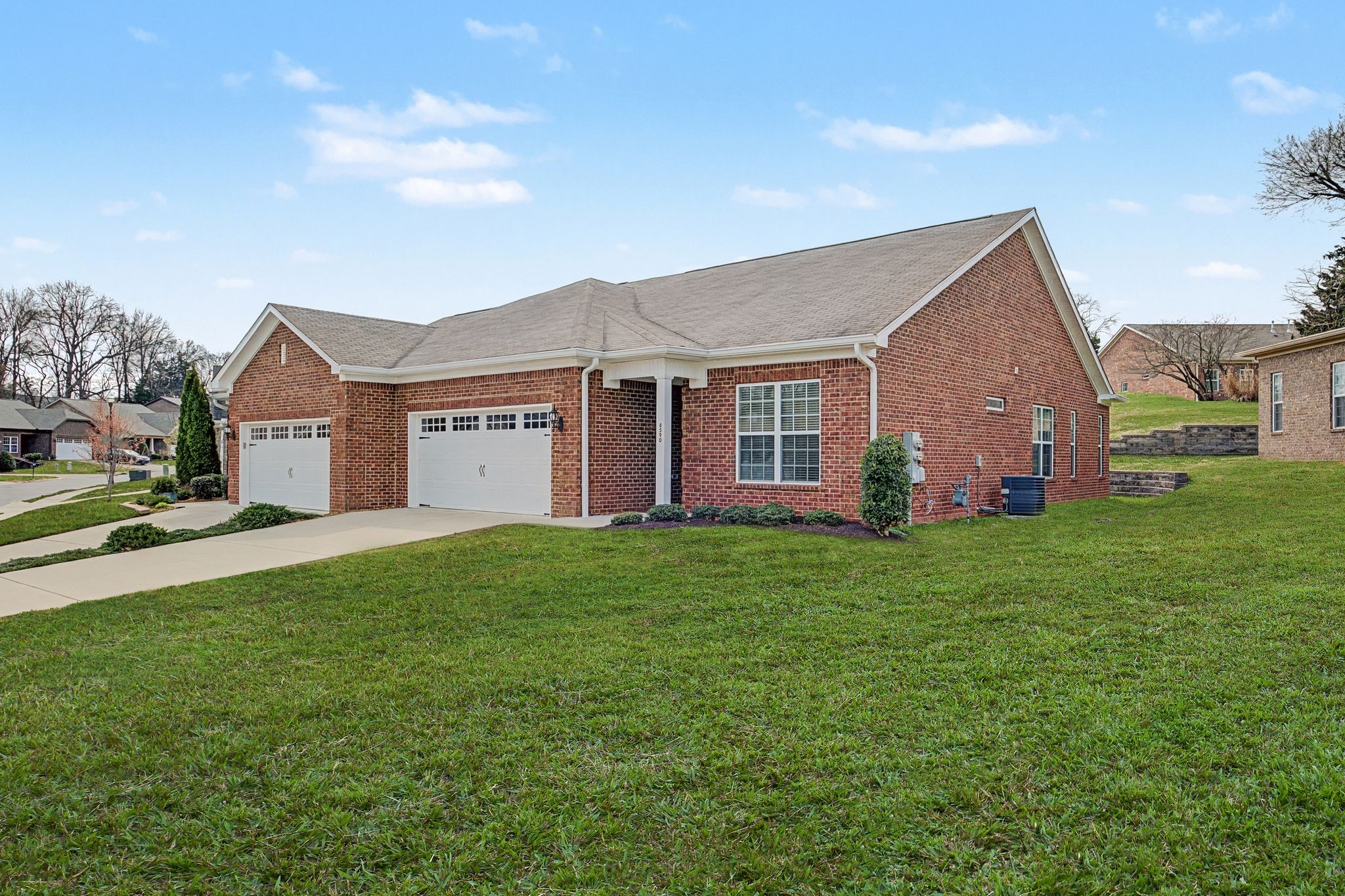 4590 Boxcroft Cir