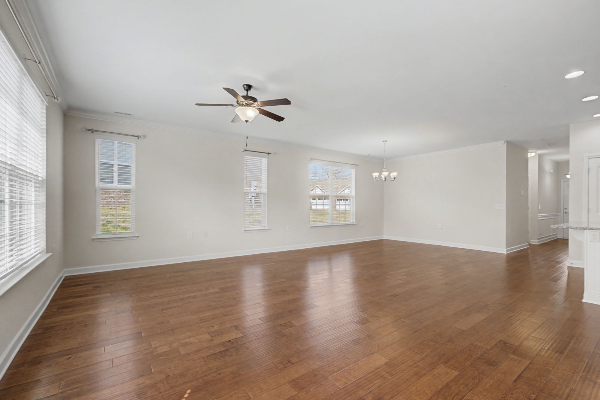 4590 Boxcroft Cir