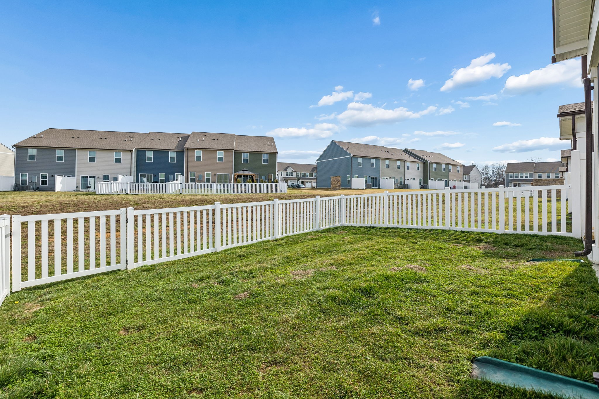 118 Great Falls Ct
