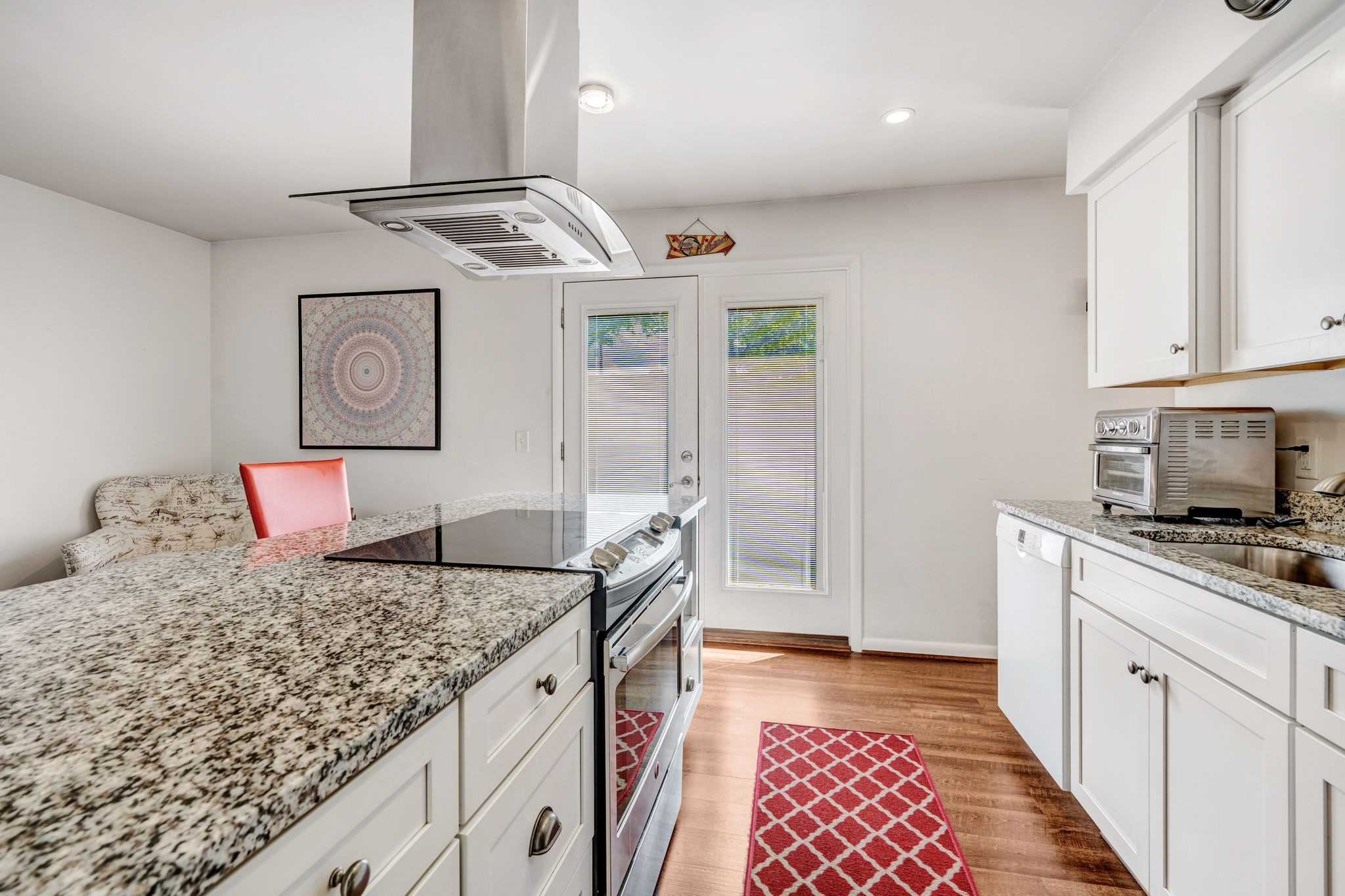 1900 Richard Jones Rd Unit: Z4