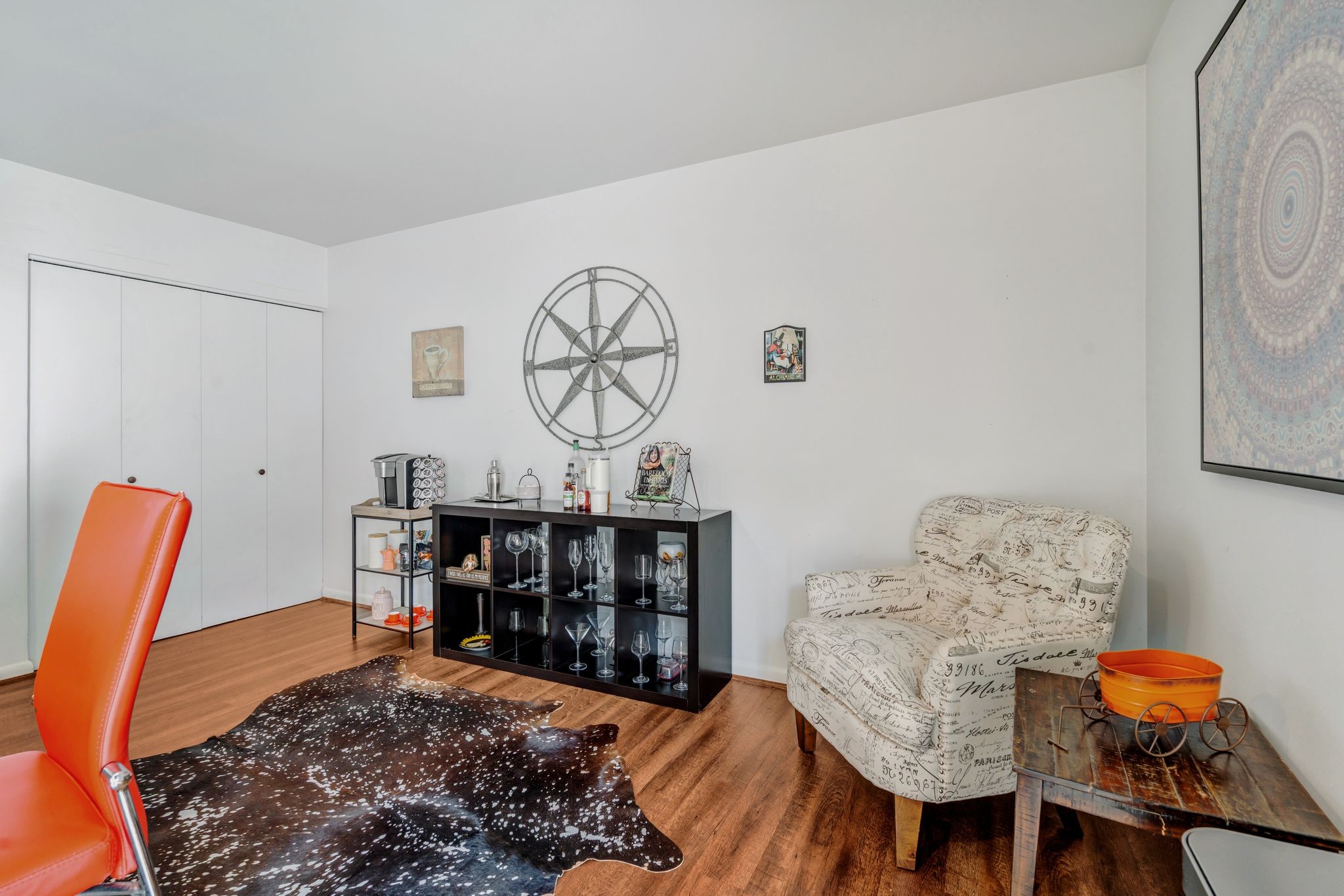 1900 Richard Jones Rd Unit: Z4