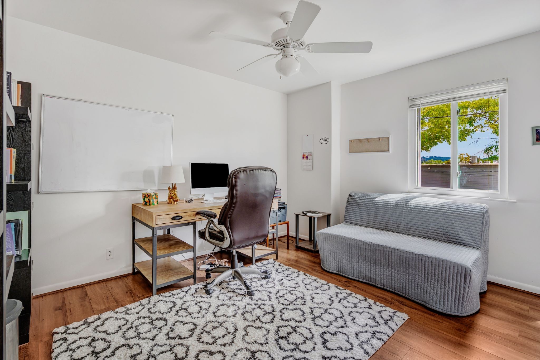 1900 Richard Jones Rd Unit: Z4
