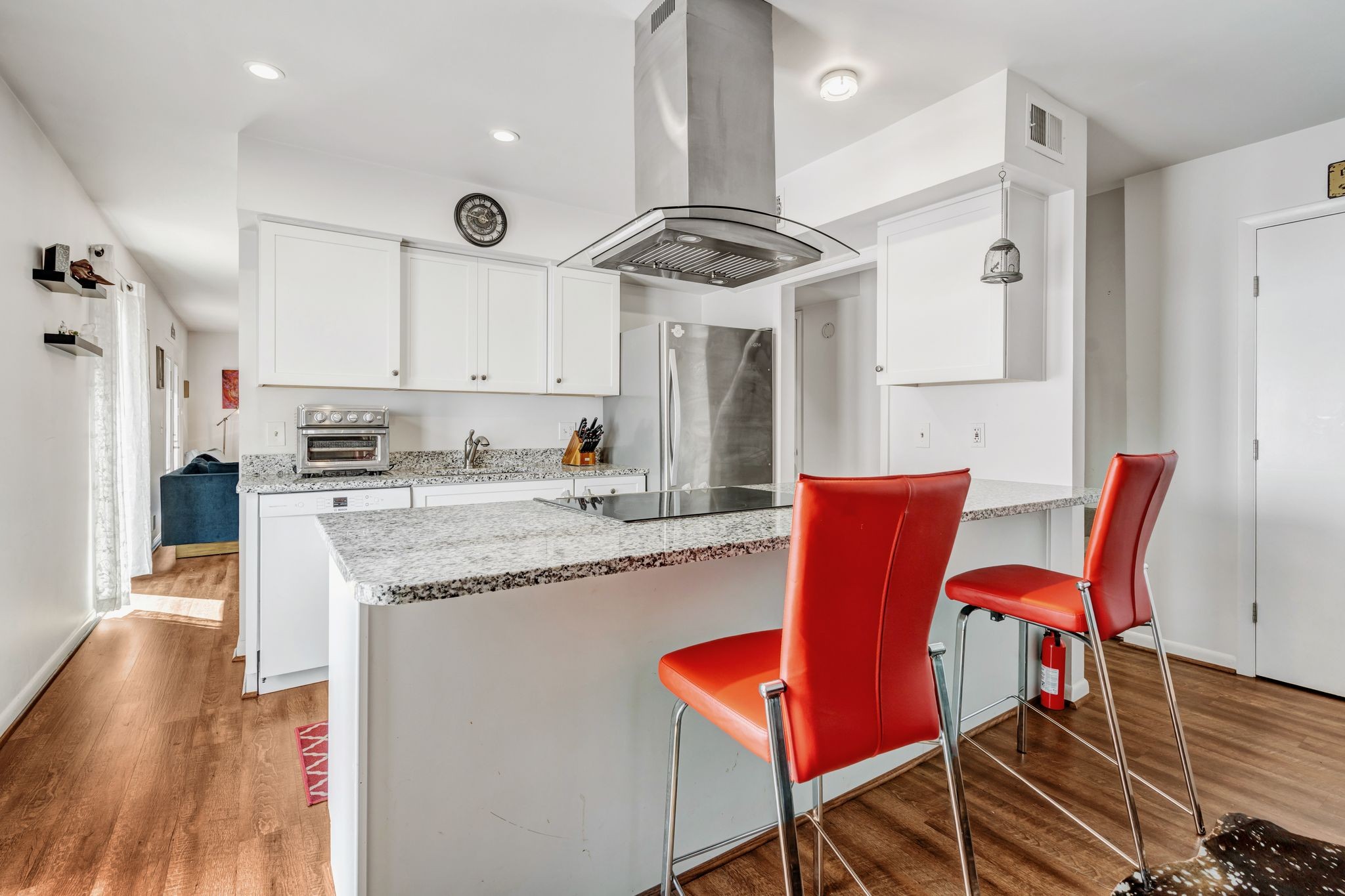 1900 Richard Jones Rd Unit: Z4