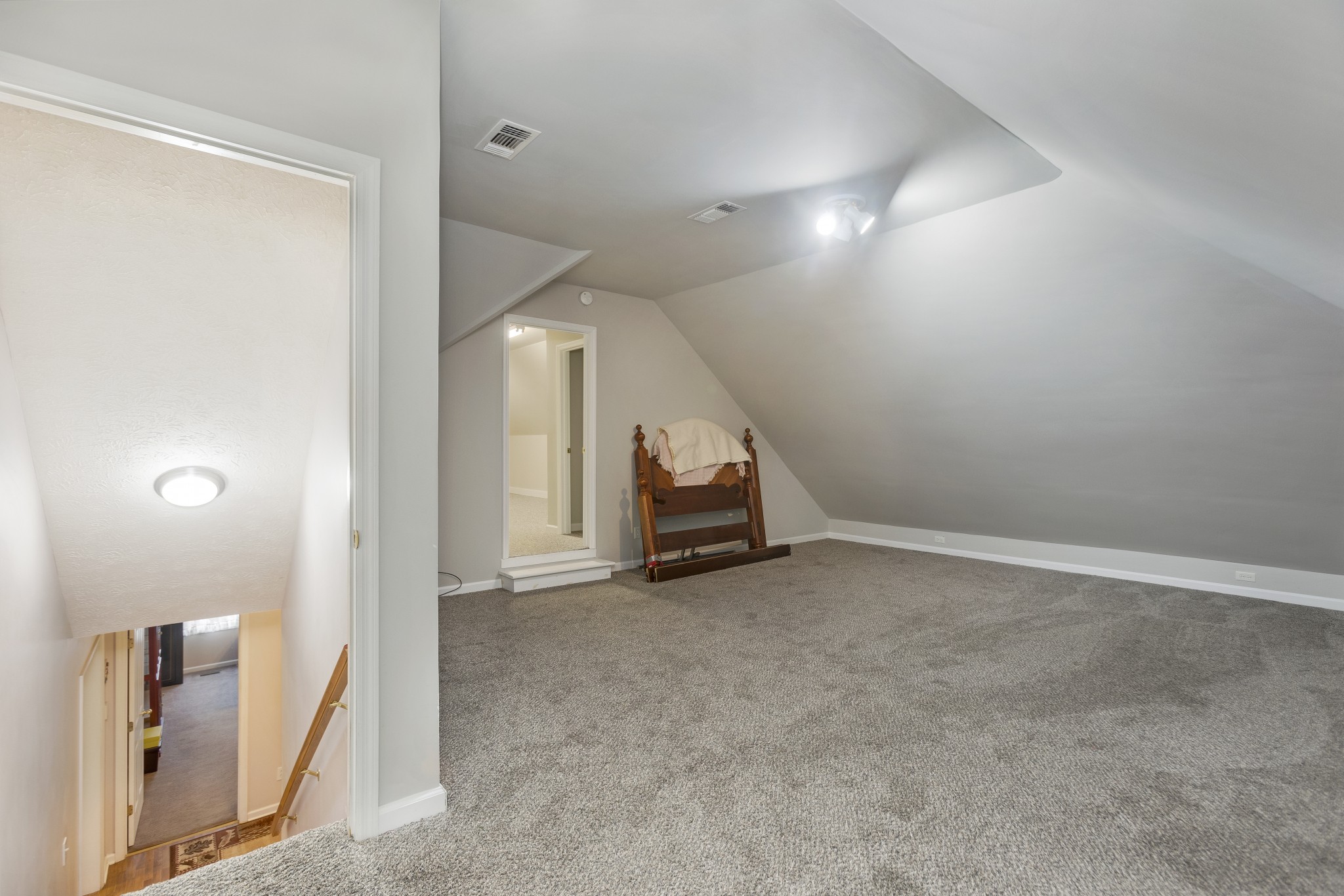 407 Goshen Rd