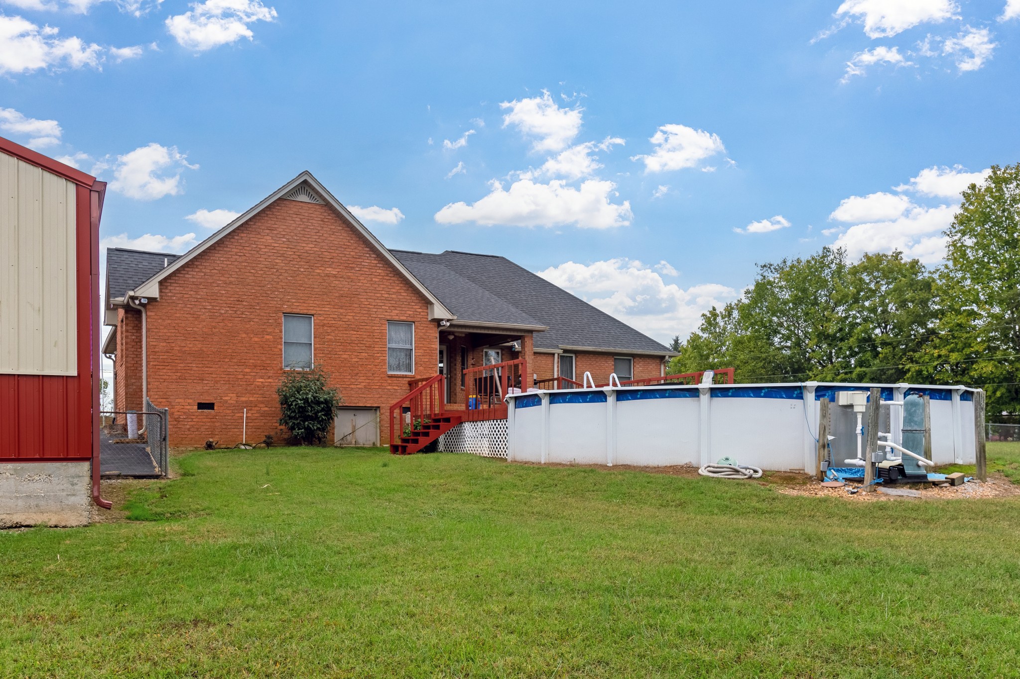 407 Goshen Rd