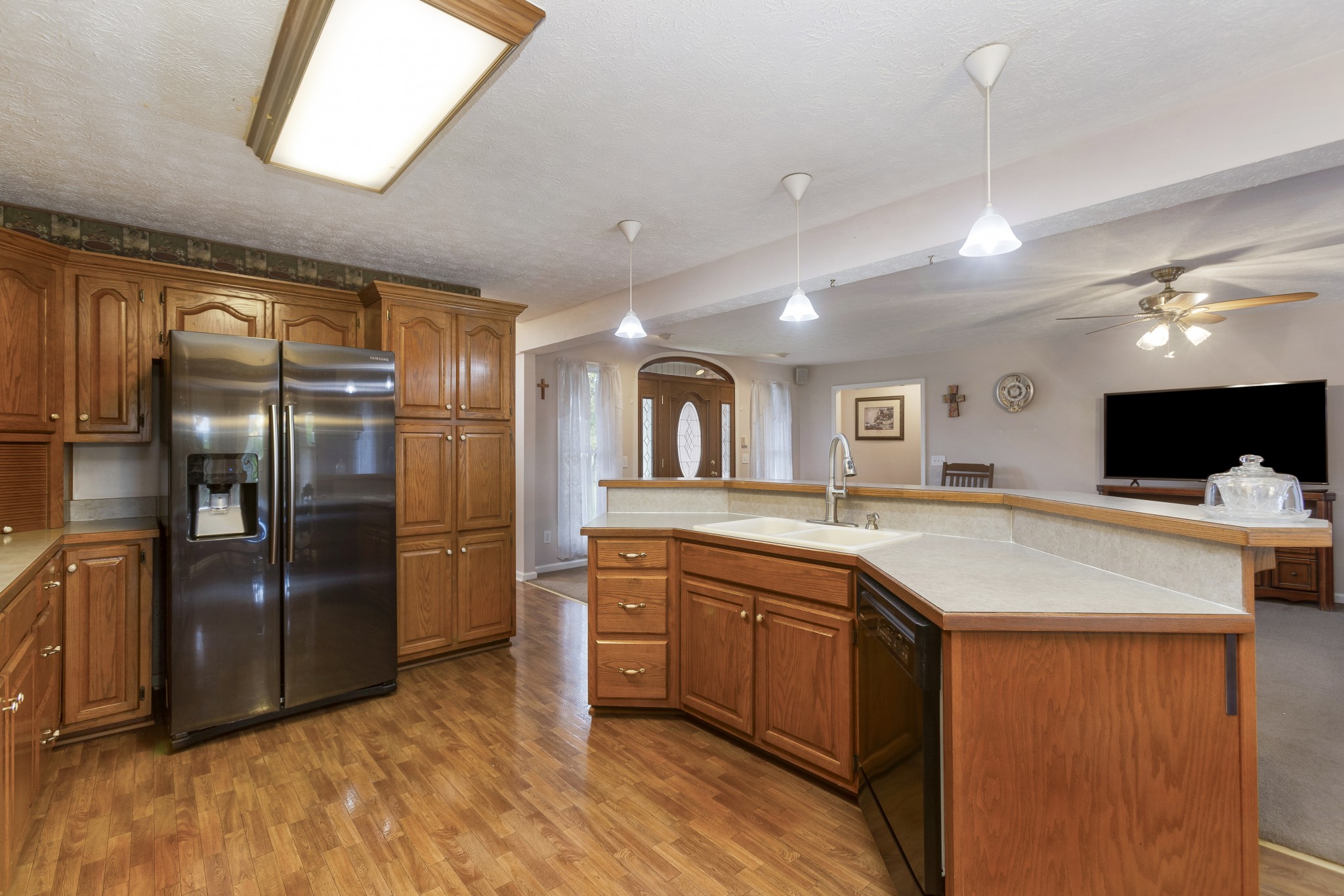 407 Goshen Rd