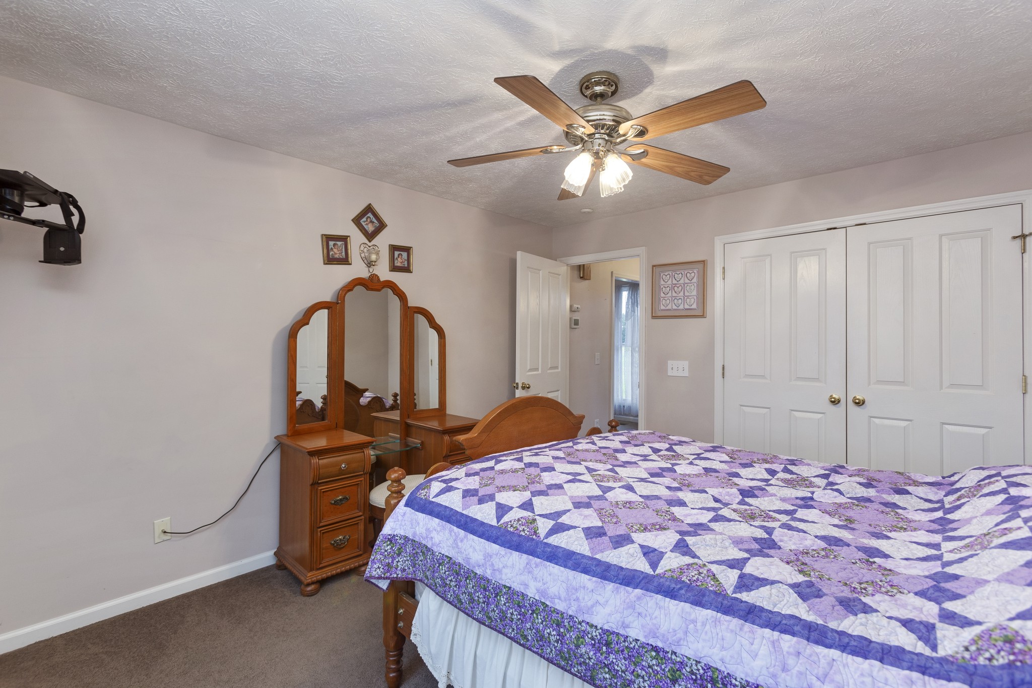 407 Goshen Rd