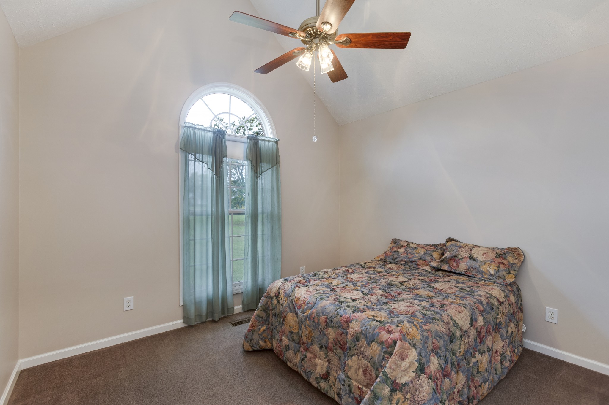 407 Goshen Rd