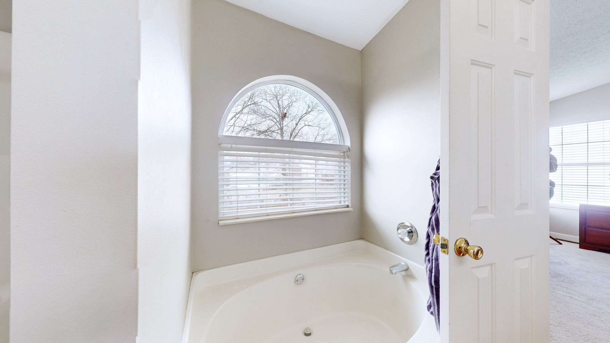 2403 Keeling Dr