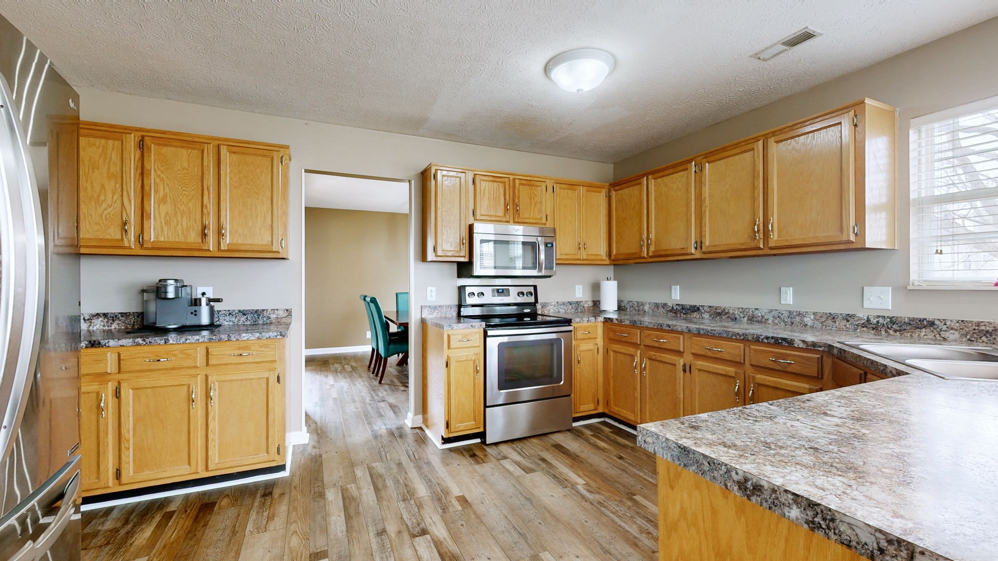 2403 Keeling Dr