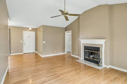 1945 Welsenboro Cir