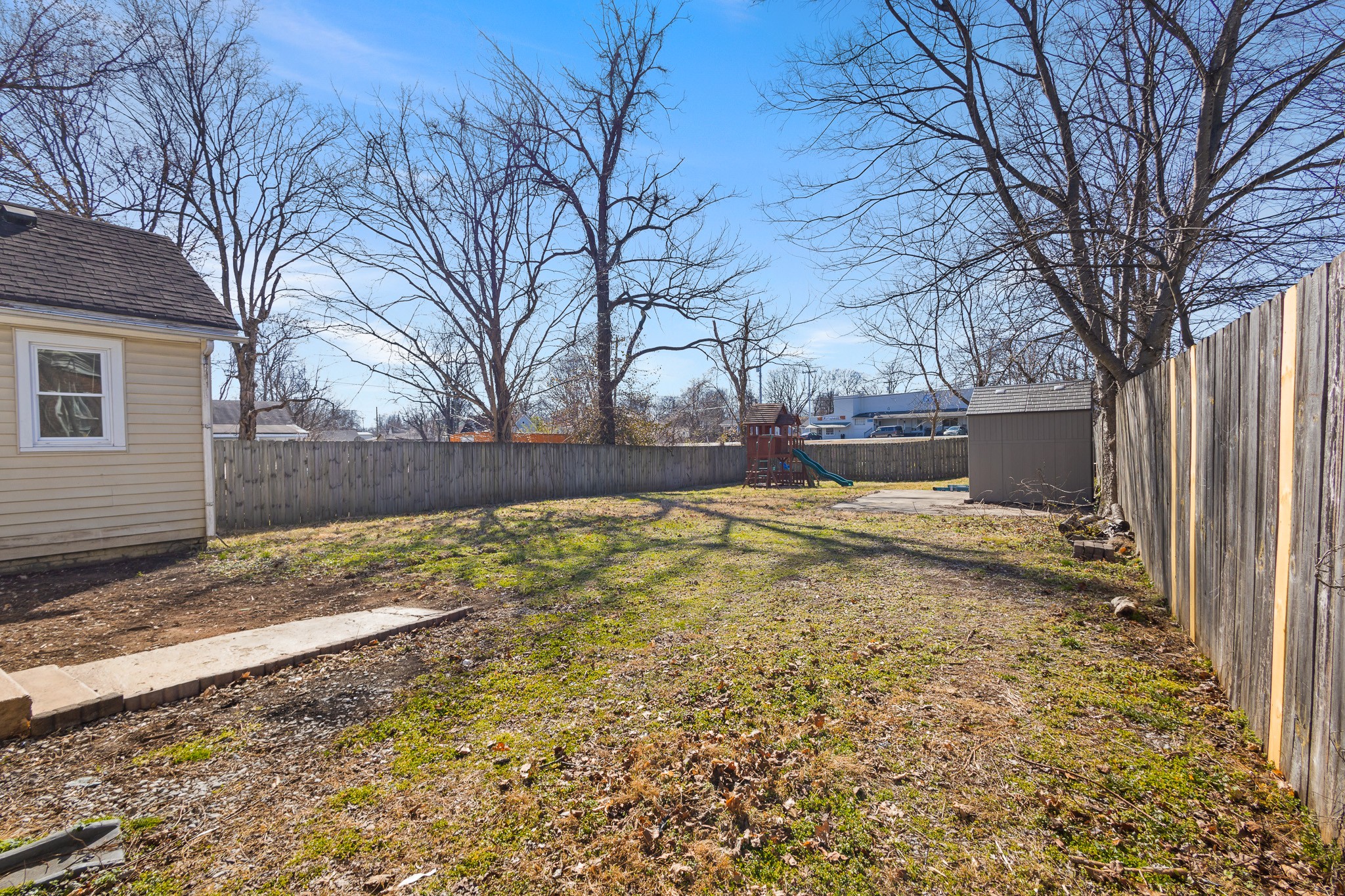 1309 Batts Blvd