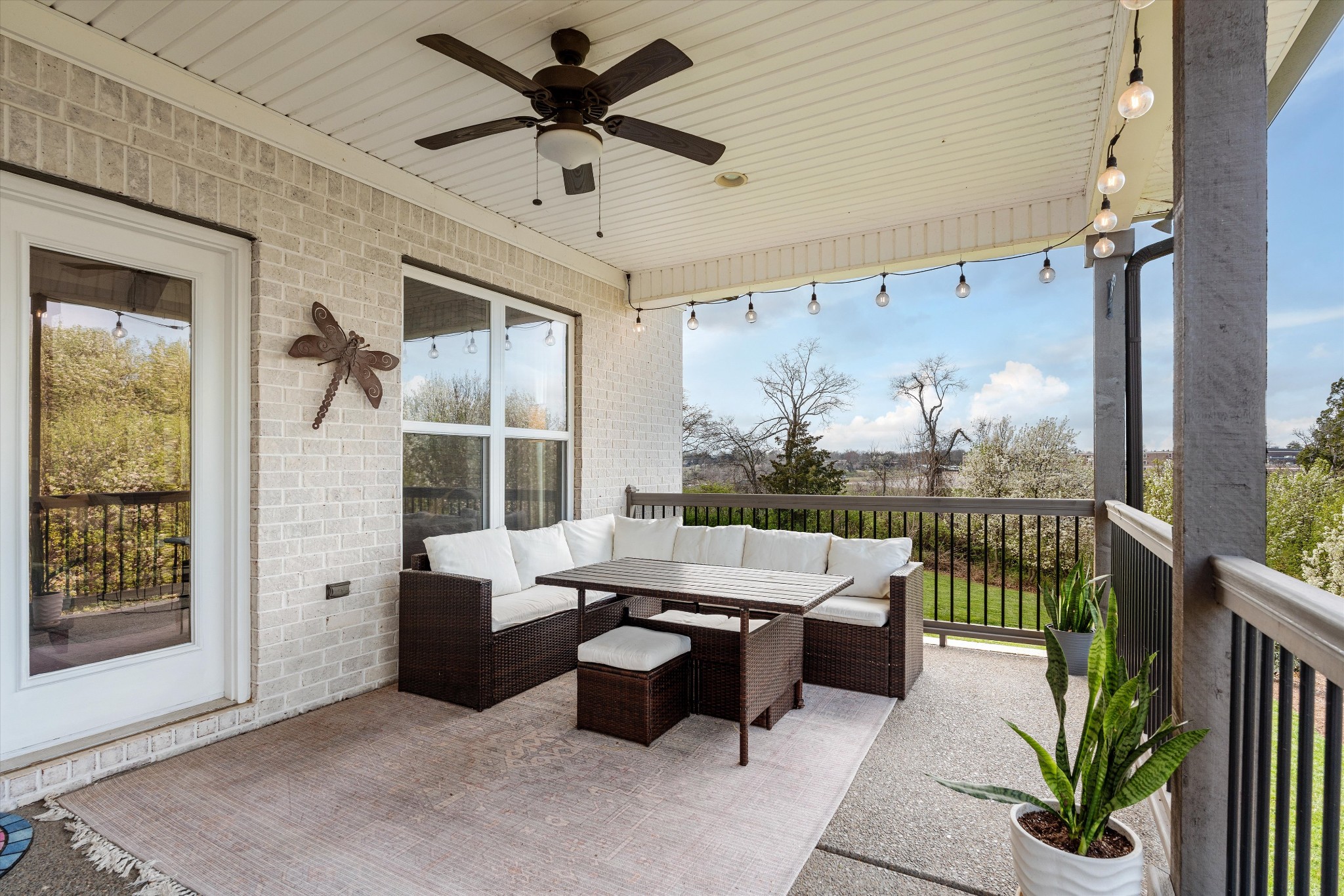 423 Whitley Way
