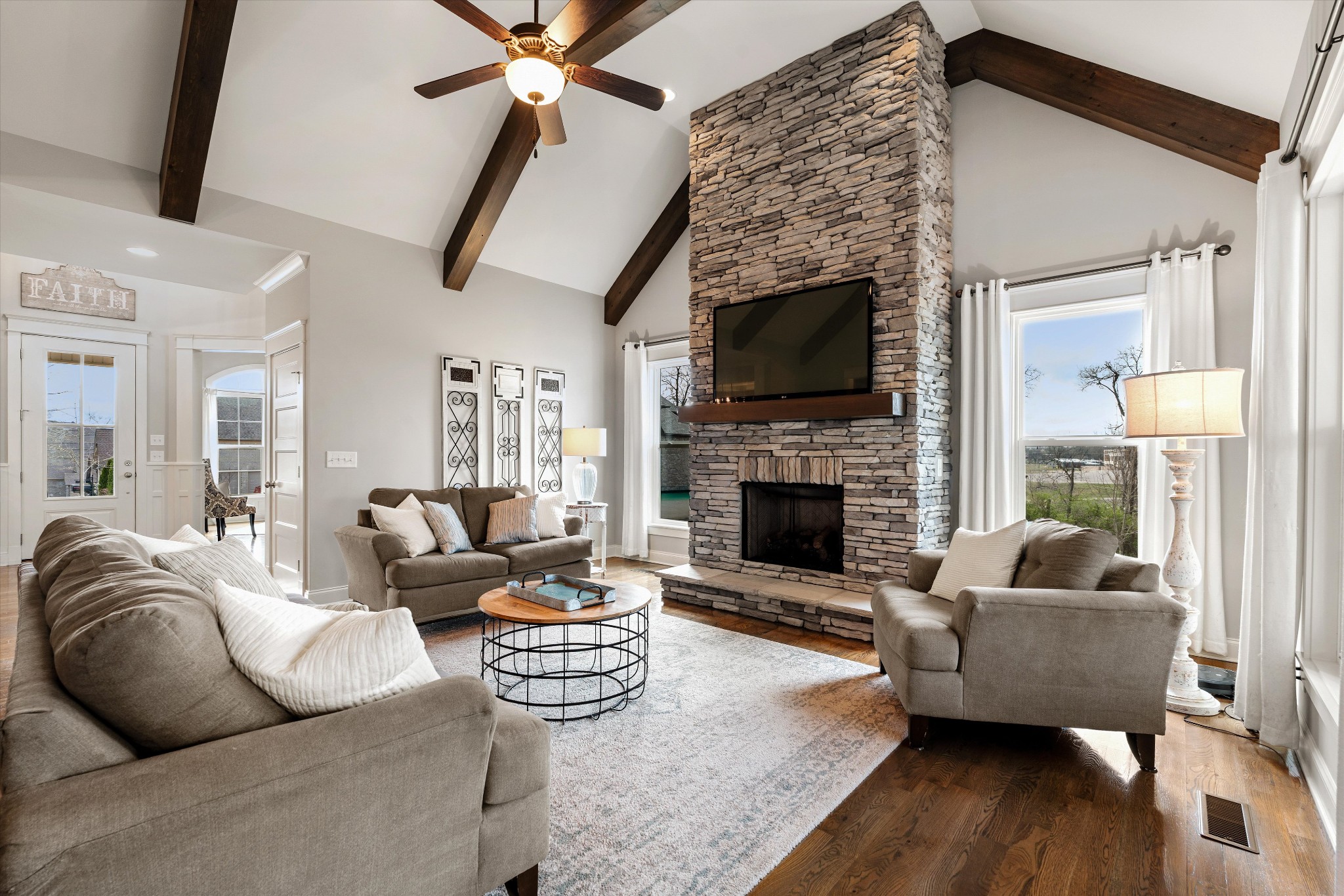 423 Whitley Way
