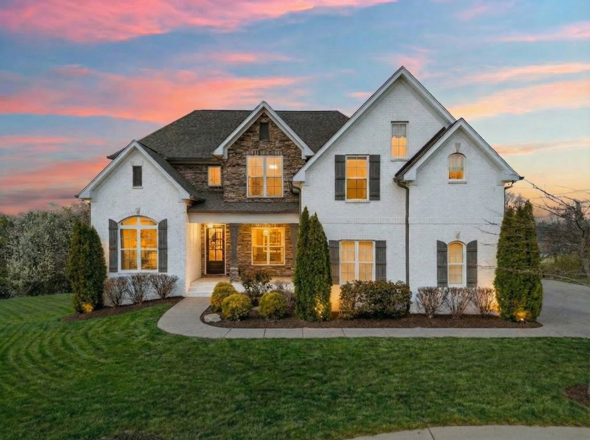 423 Whitley Way