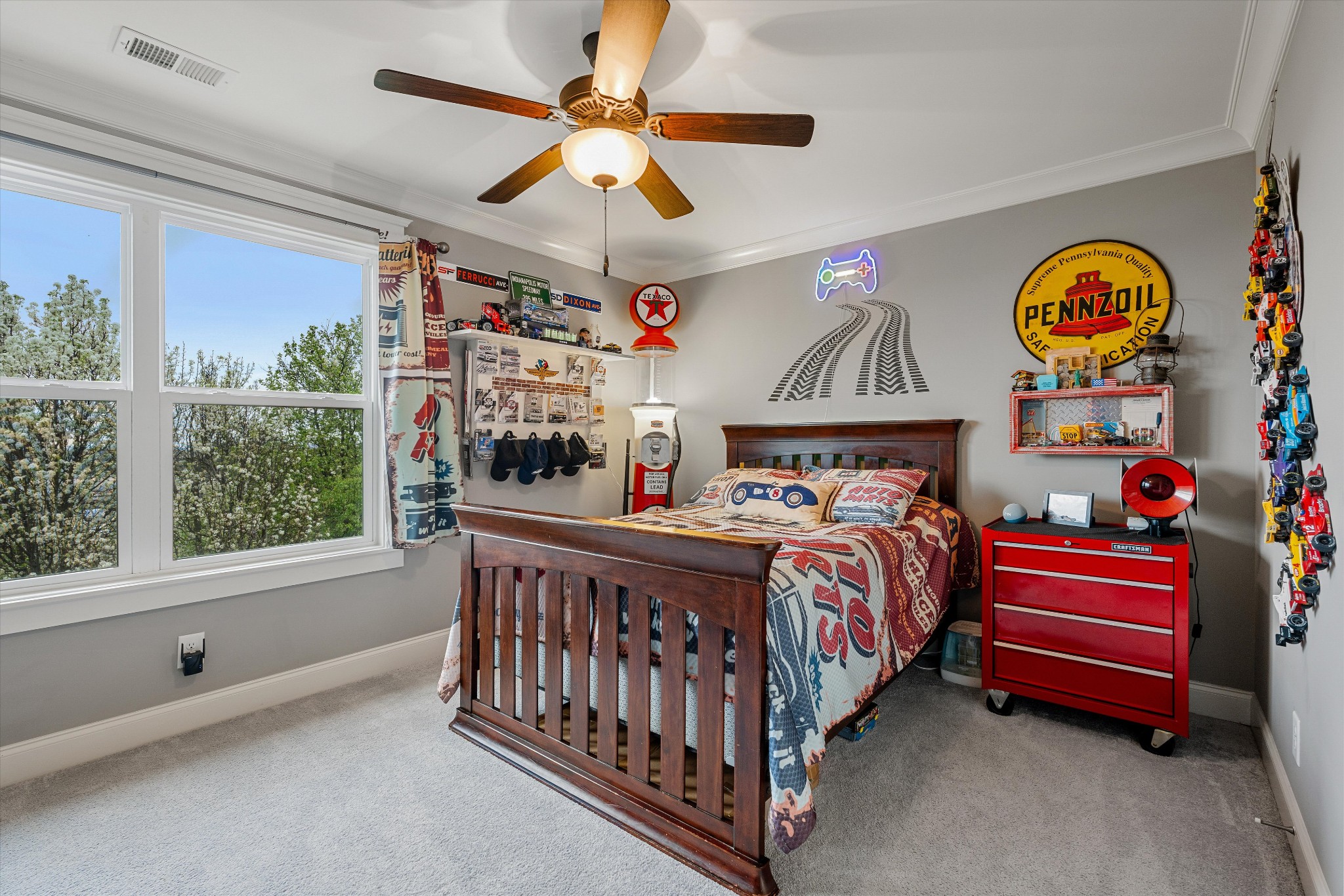 423 Whitley Way