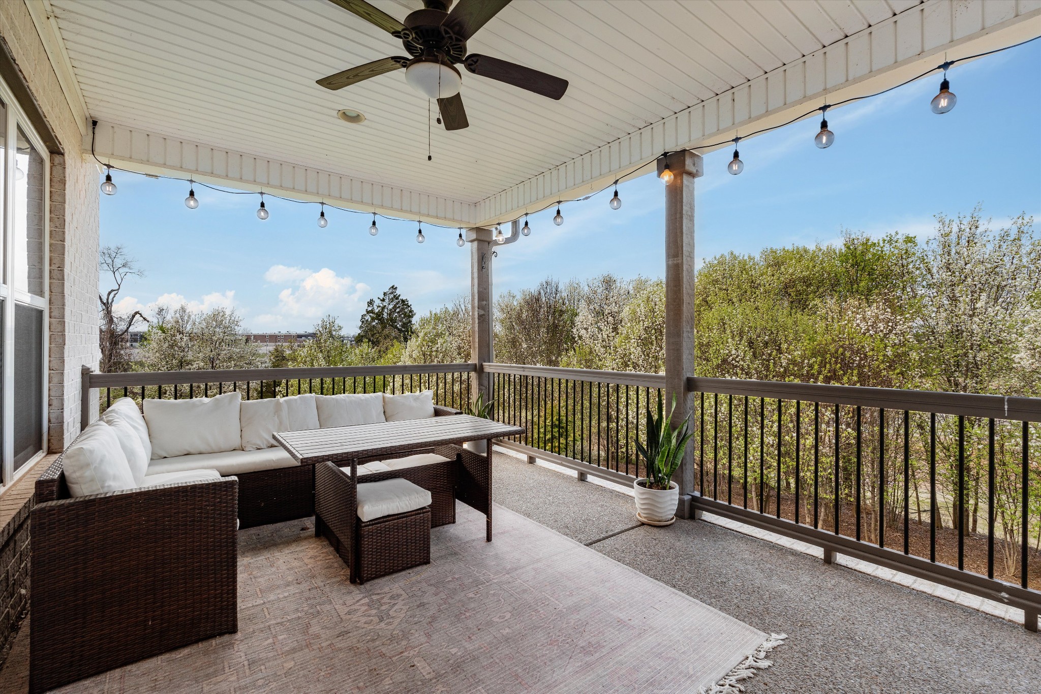 423 Whitley Way