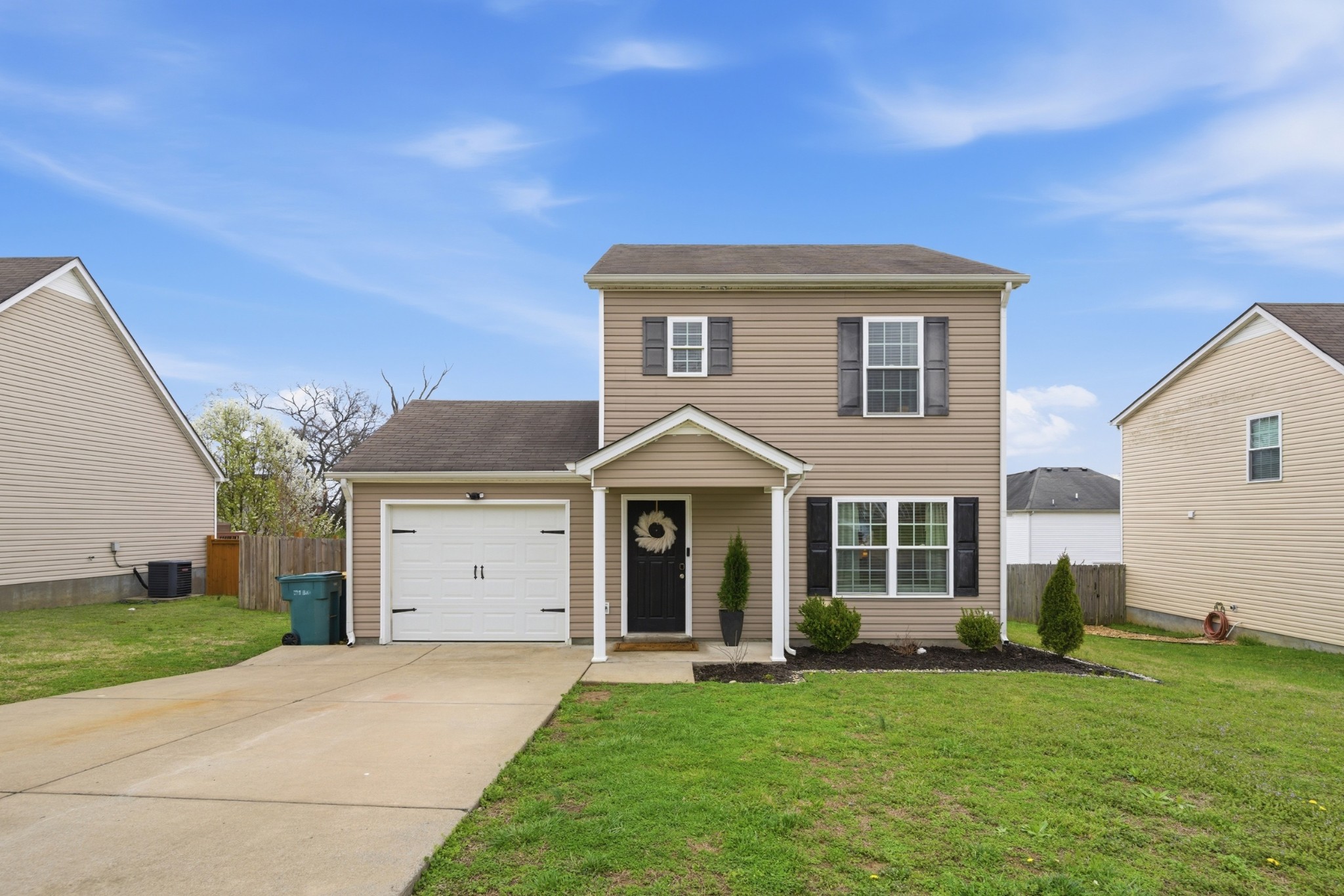 418 Deer Meadow Ln