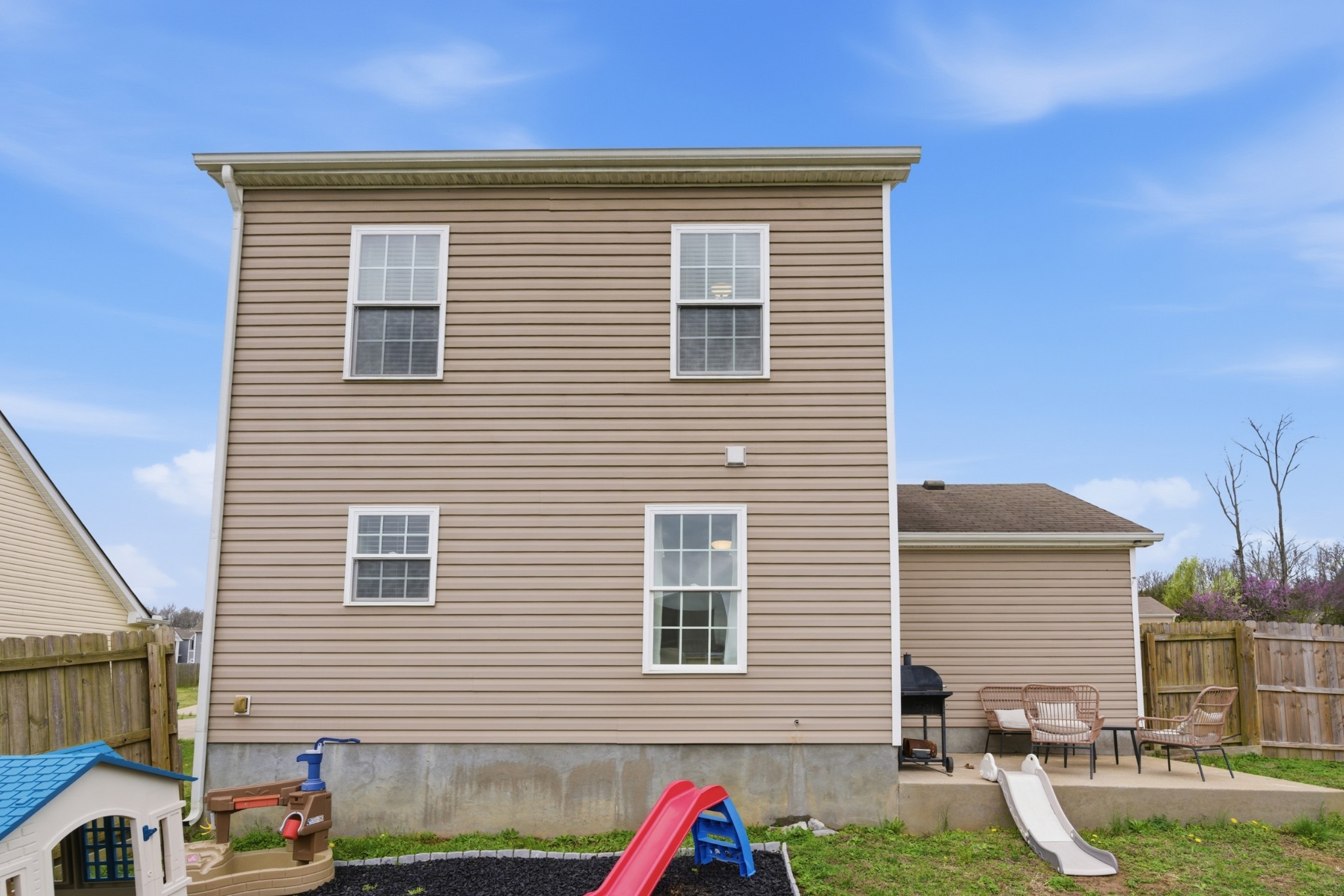 418 Deer Meadow Ln