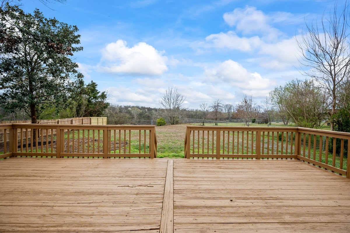 2304 Riverway Dr