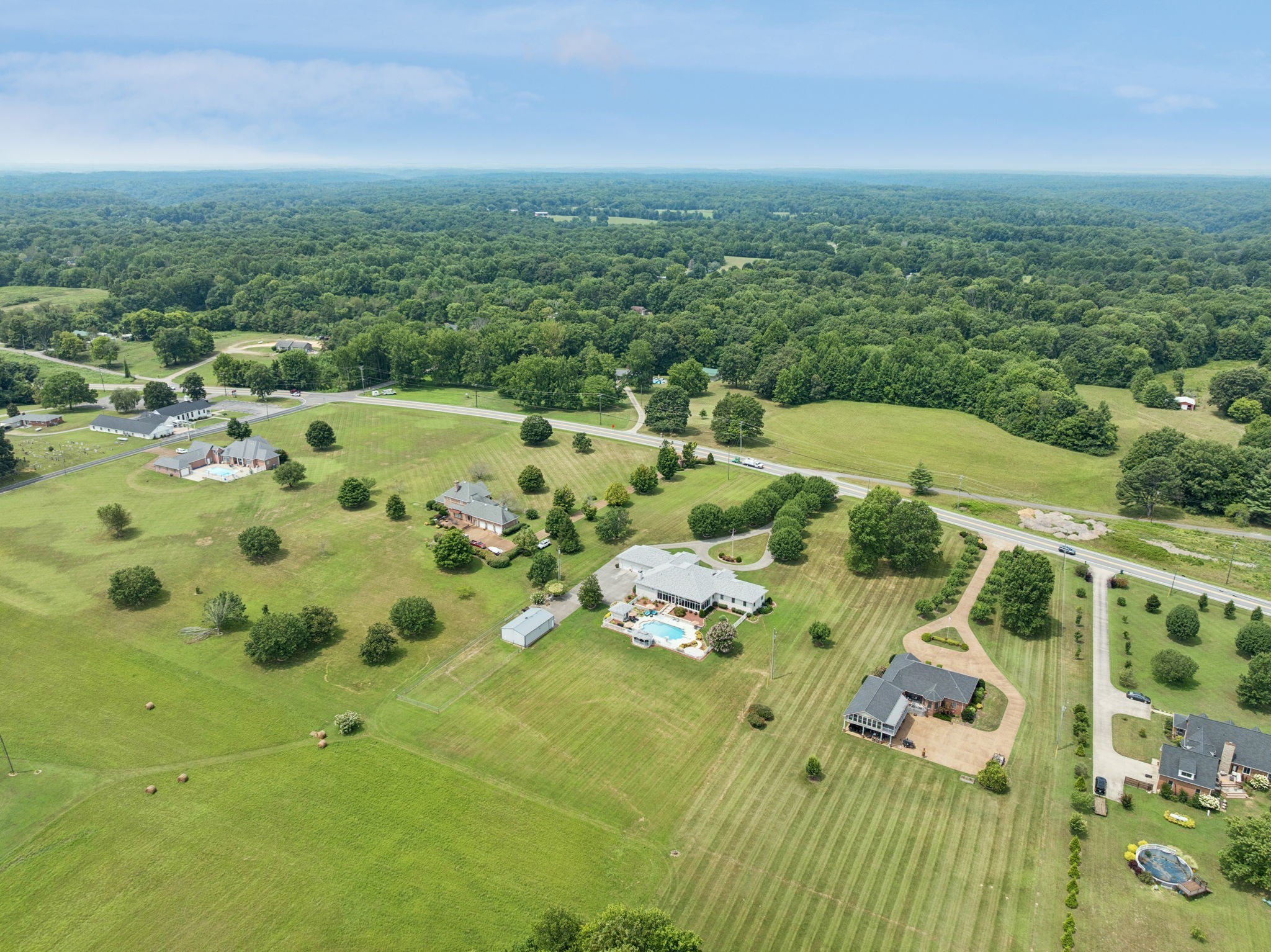 5932 Clarksville Pike